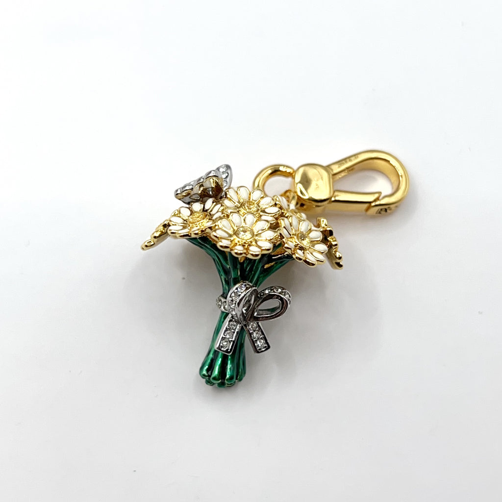 JC550-Juicy Couture daisy charm