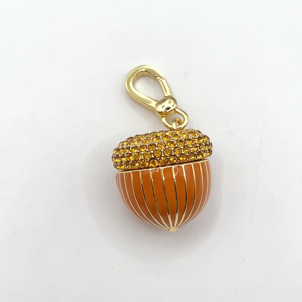 ARI018-ARI Dreams acorn and squirrel charm