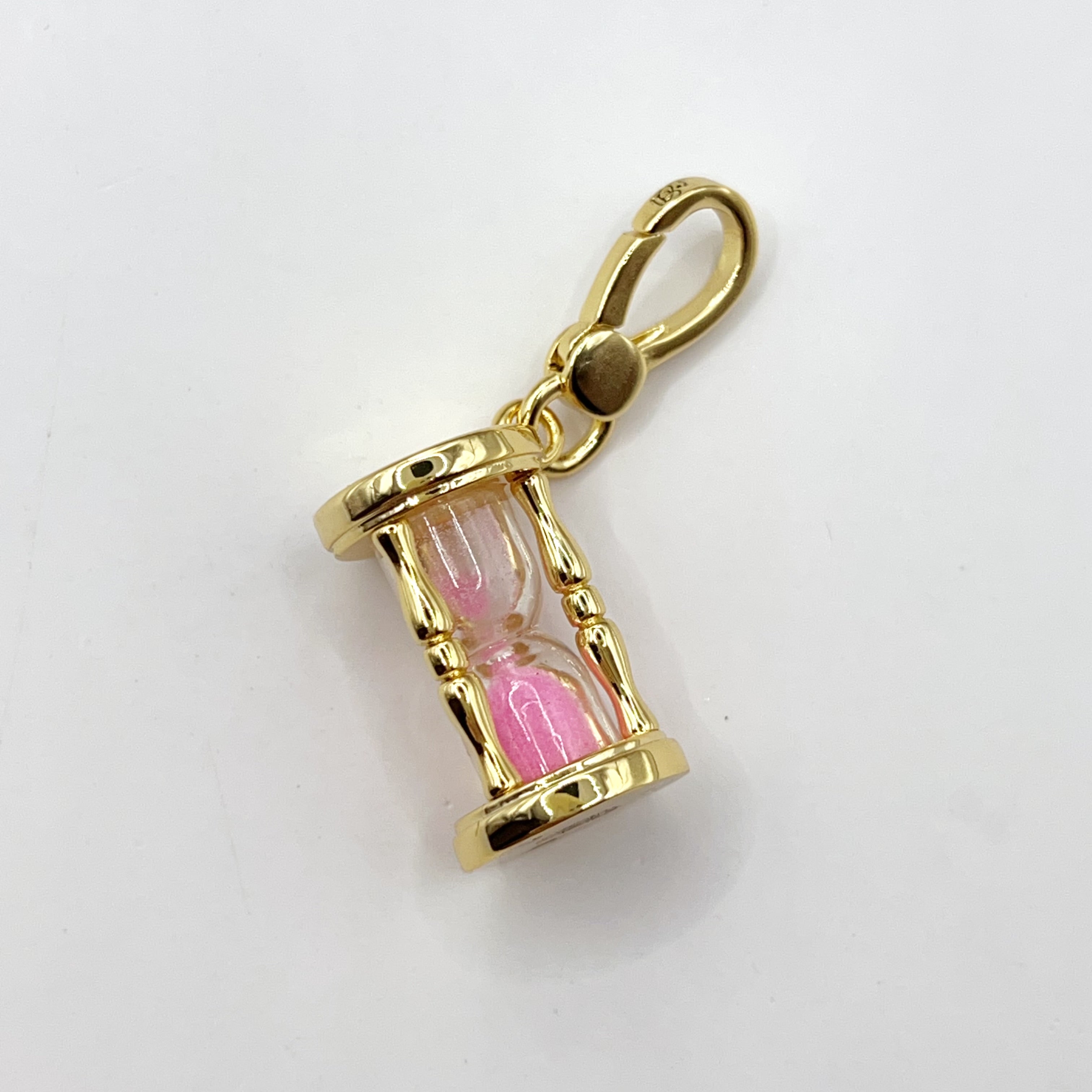 E04-Juicy Couture glass hour charm