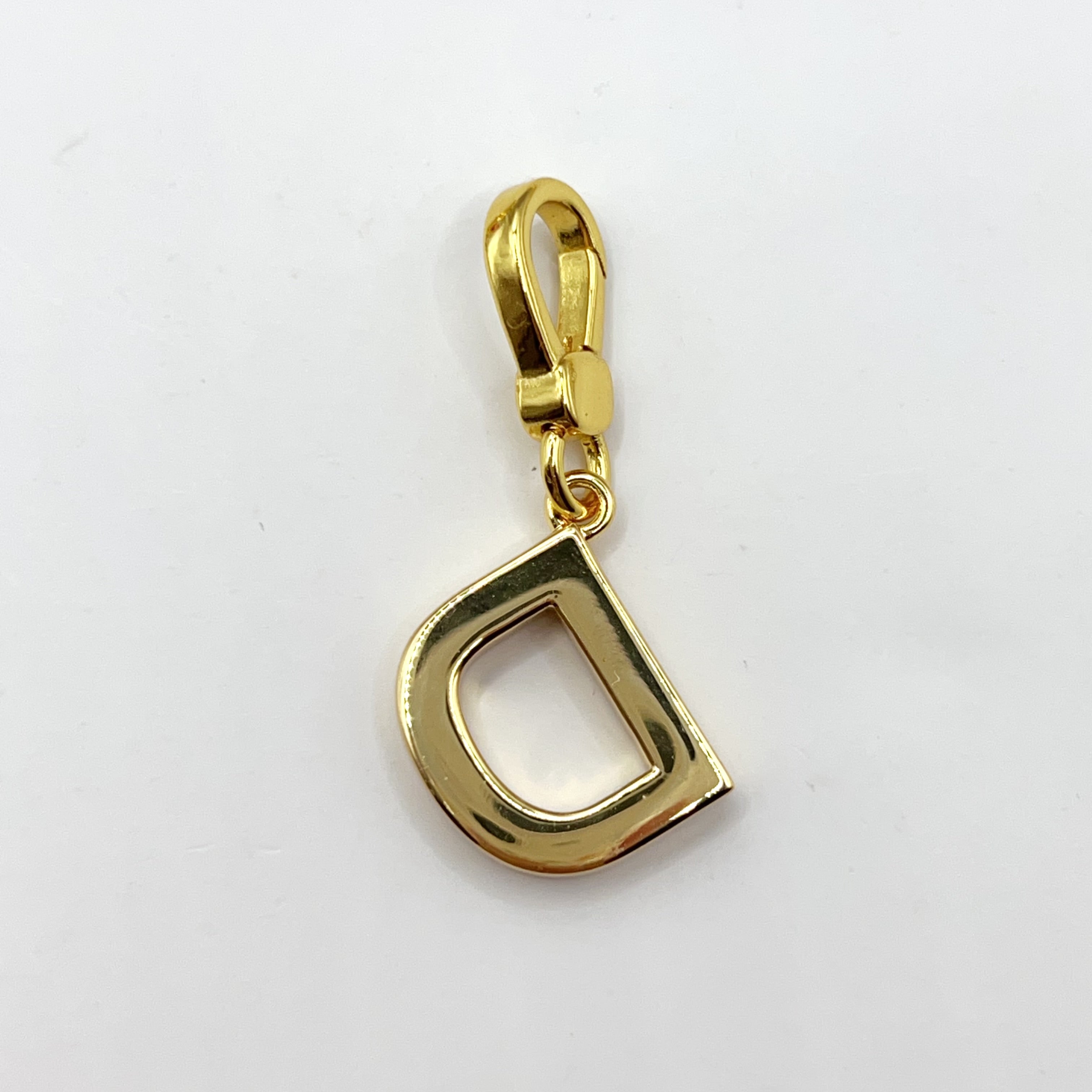 JC658-Juicy Couture letter D charm