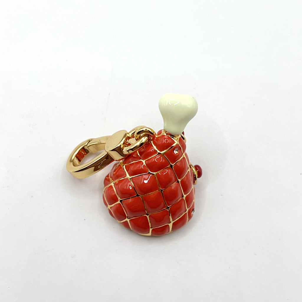 E01-Juicy Couture ham charm