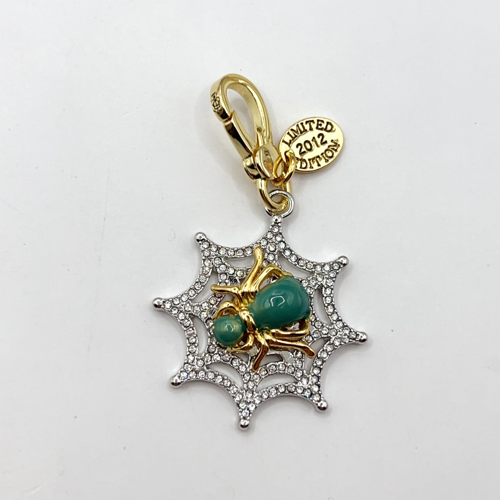 X04-Juicy Couture spider charm
