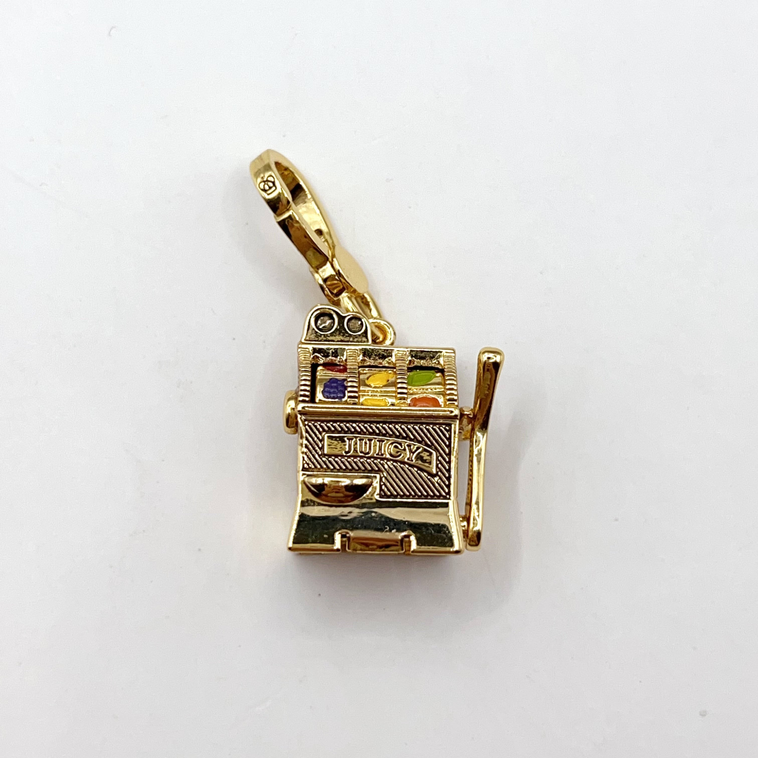 JC025-Juicy Couture slot machine charm