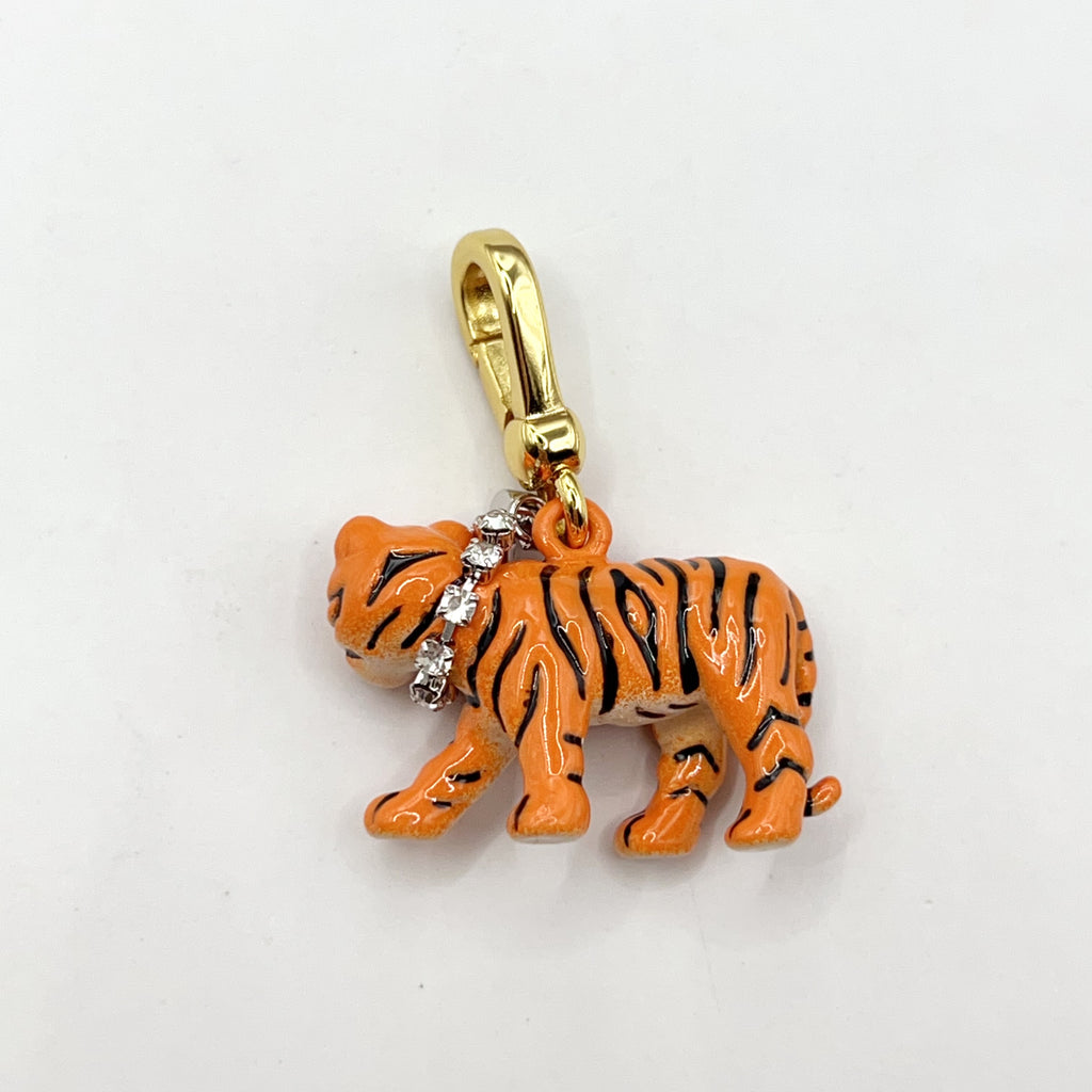 A04-Juicy Couture tiger charm