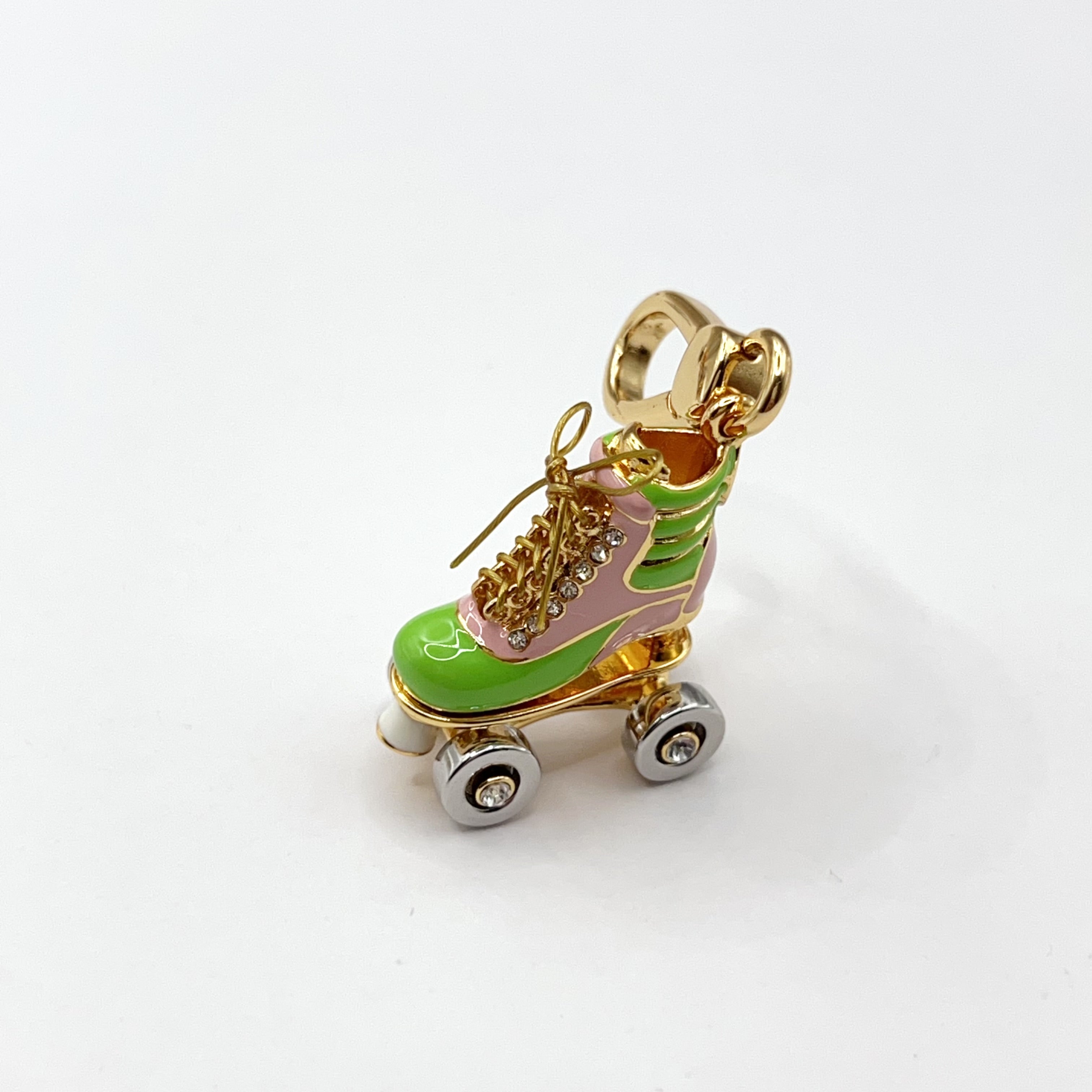 JC520-Juicy Couture skate shoe charm