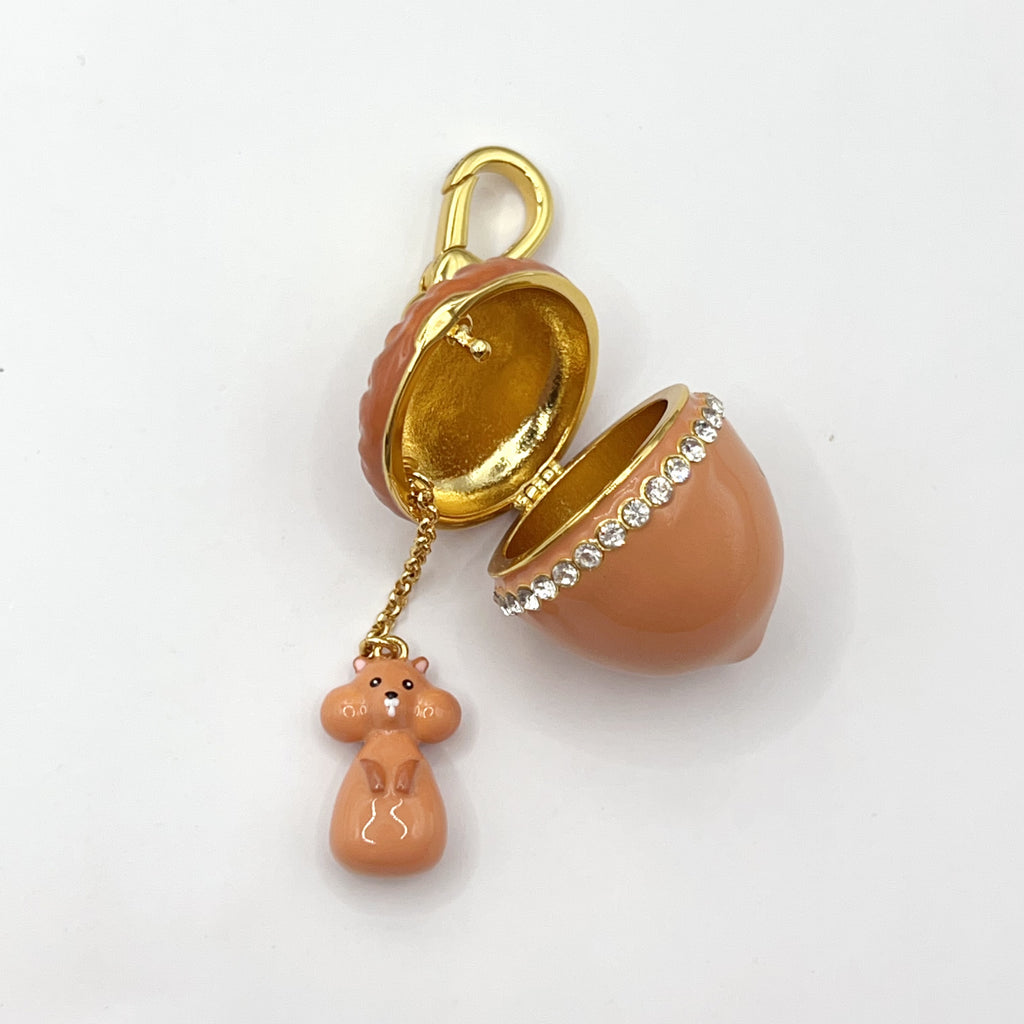 JC649-Juicy Couture acorn and squirrel charm