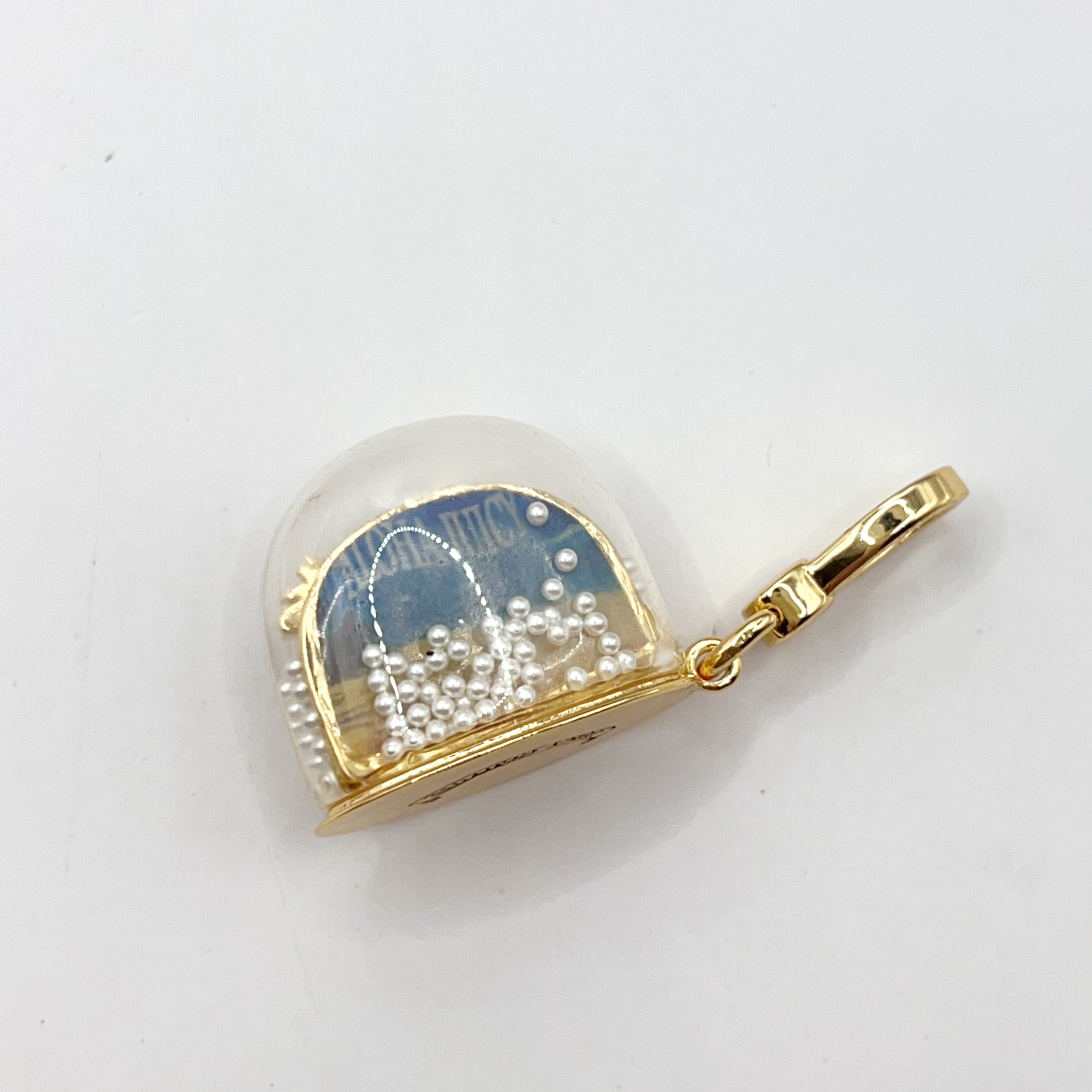 D01-Juicy Couture aloha snow globe charm