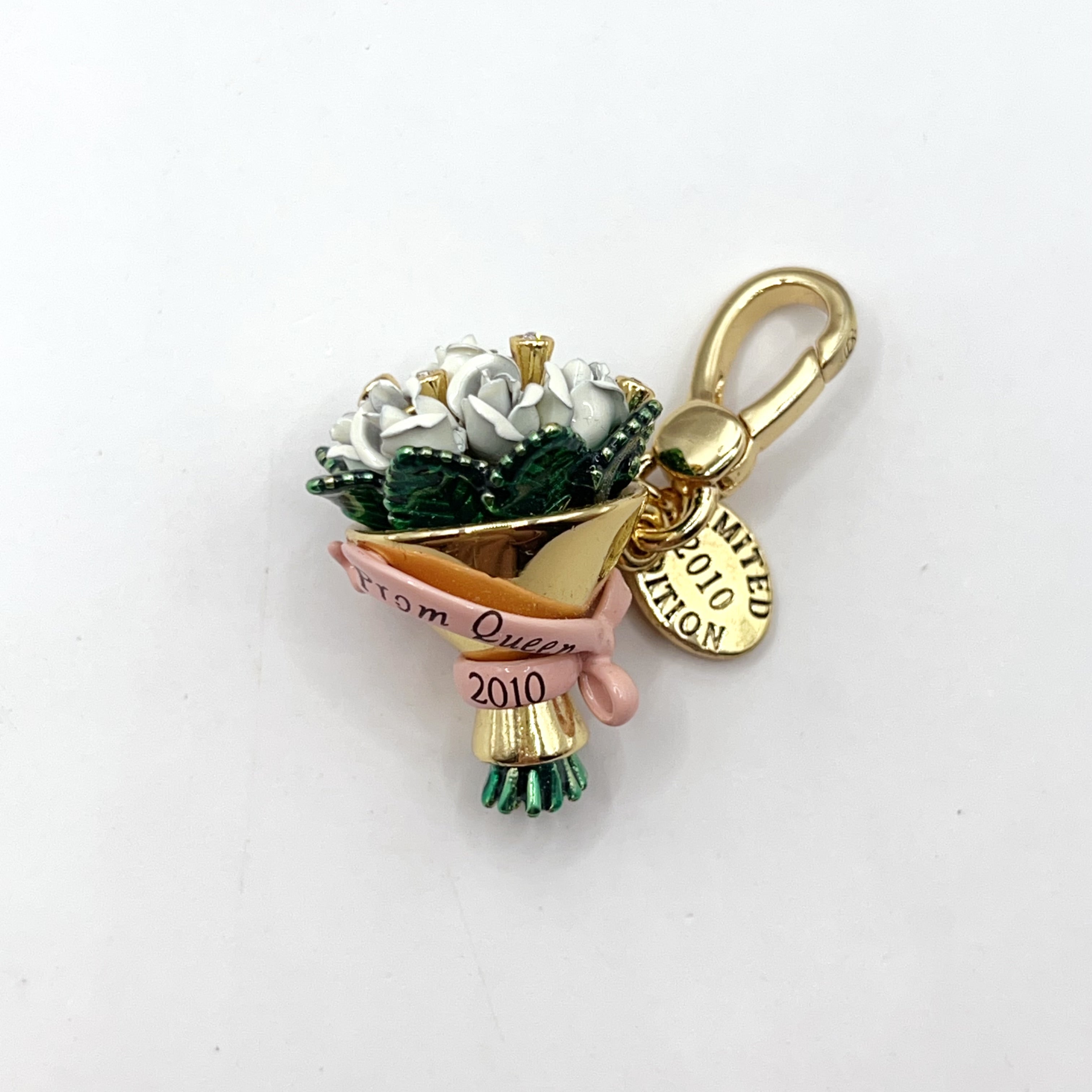 R07-Juicy Couture white rose boutique charm