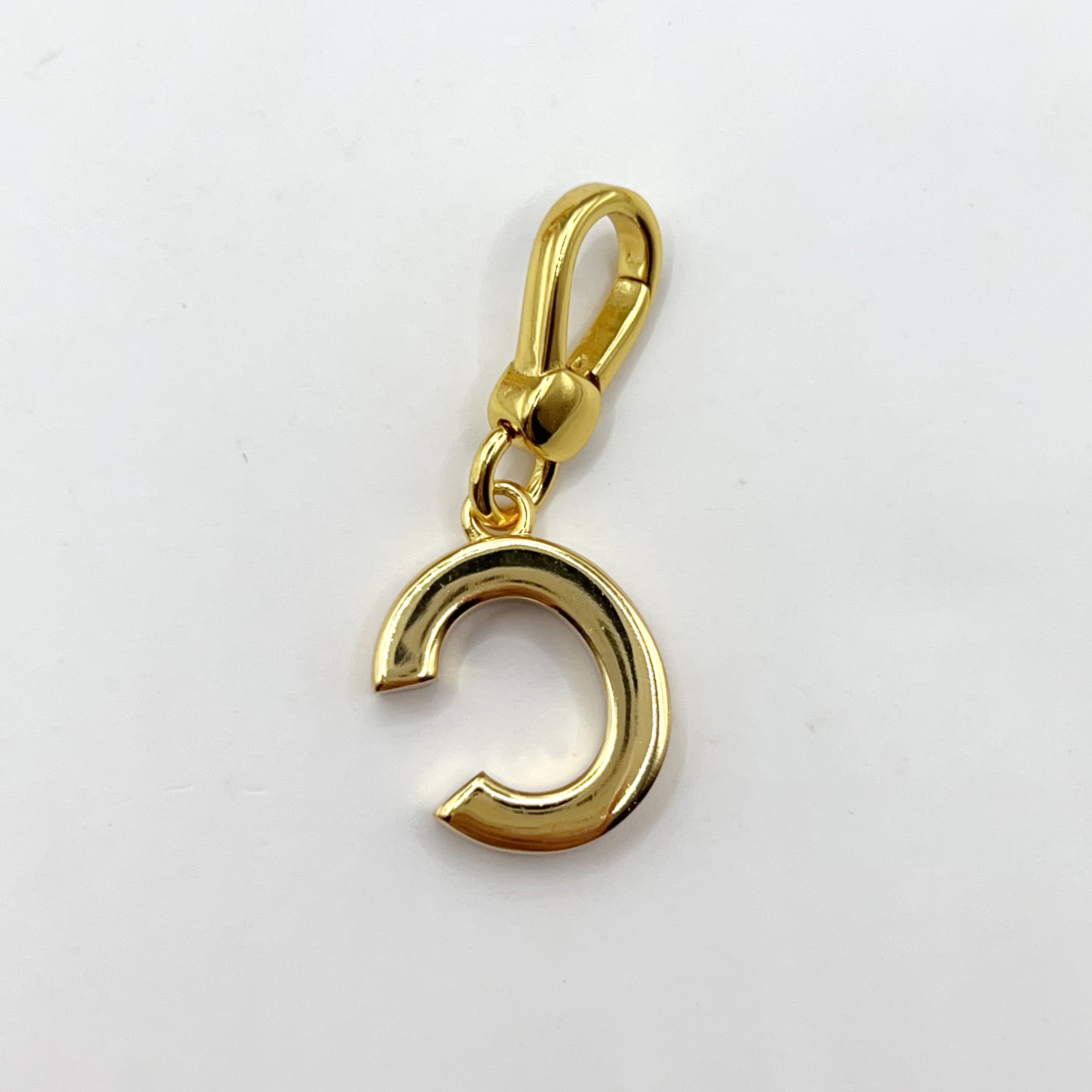 JC657-Juicy Couture letter C charm