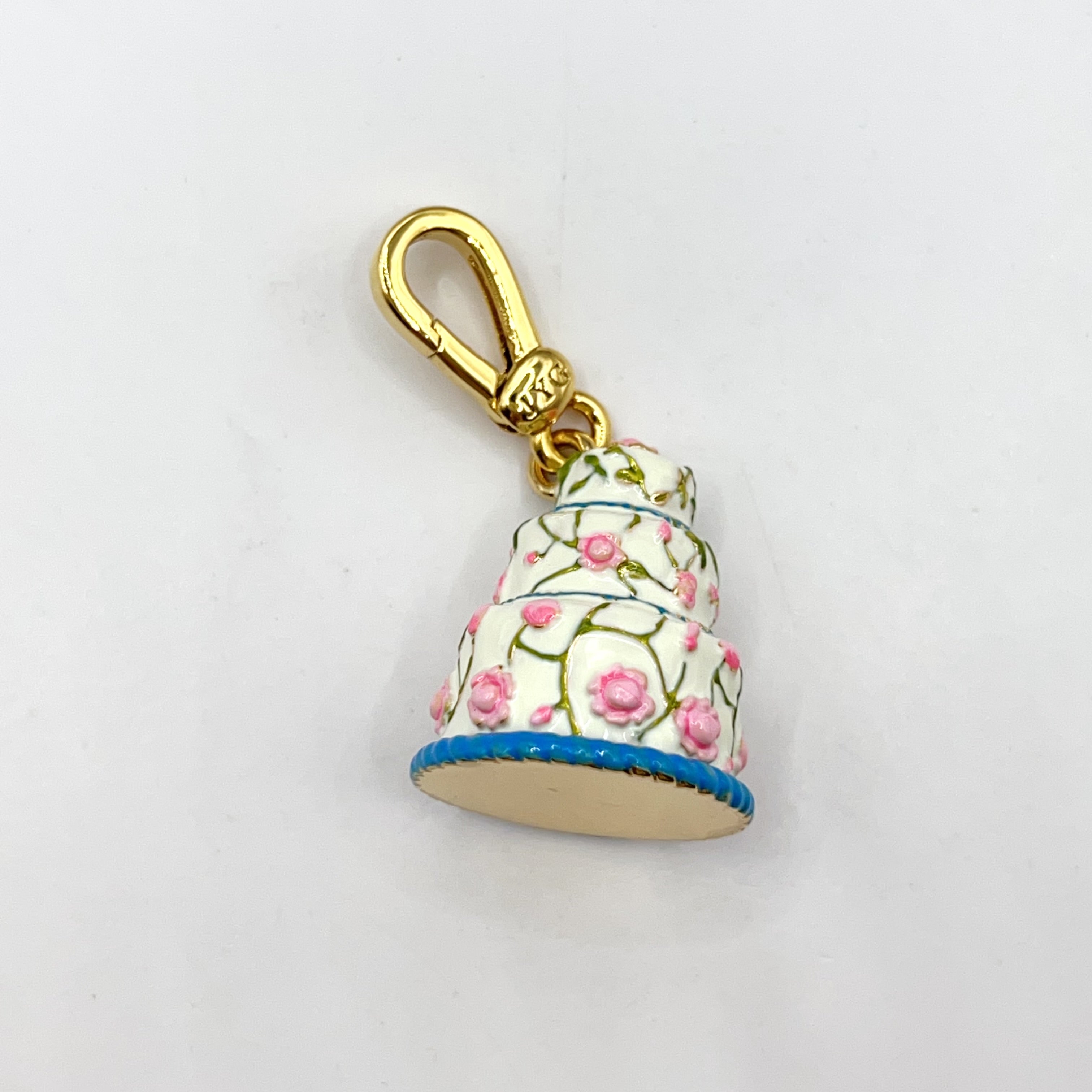 ARI008-ARI Dreams wedding cake charm