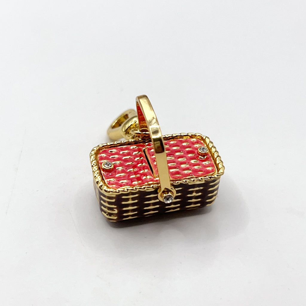 C06-Juicy Couture picnic basket charm