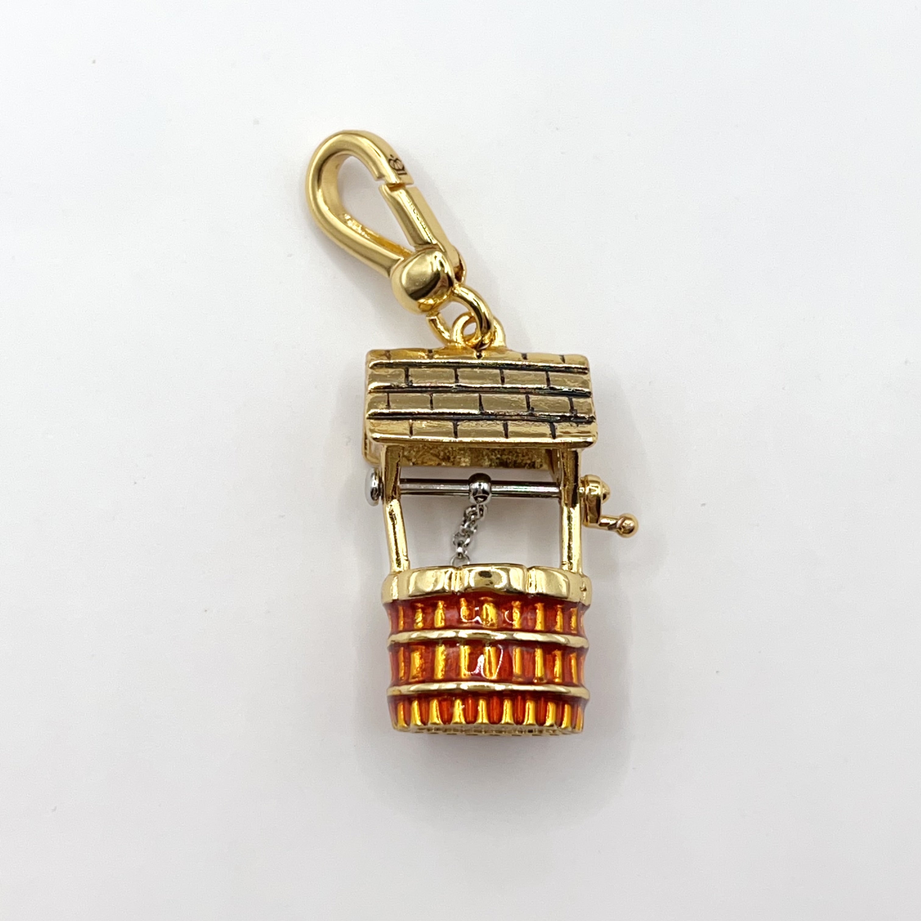JC511-Juicy Couture wishing well charm