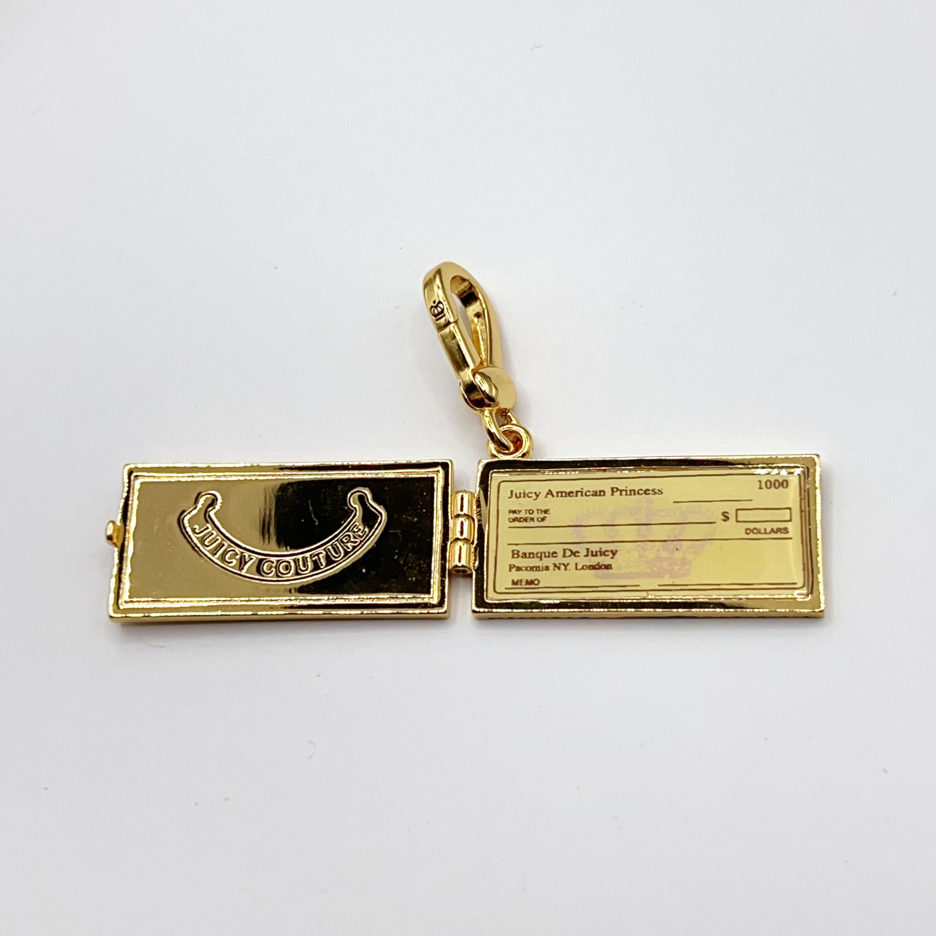 JC560-Juicy Couture cheque book charm