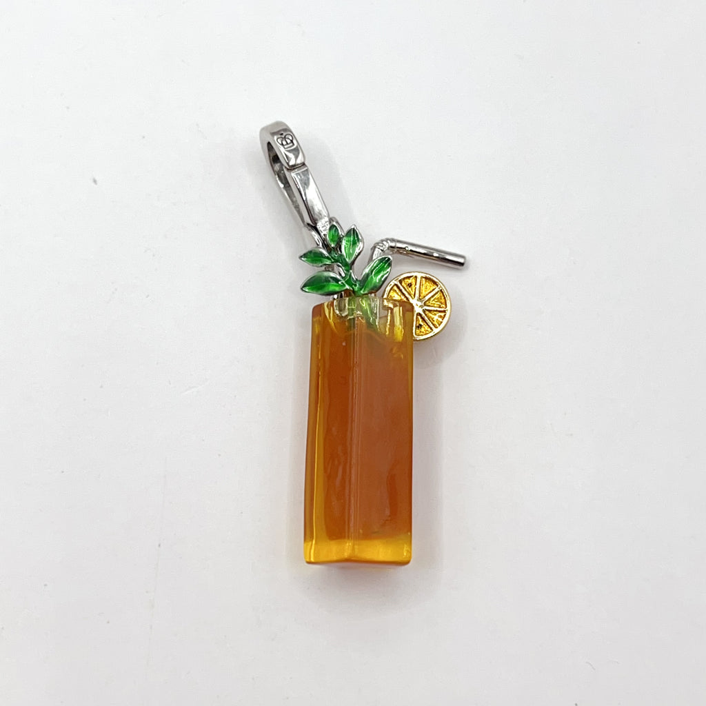 E06-Juicy Couture lemon iced tea charm