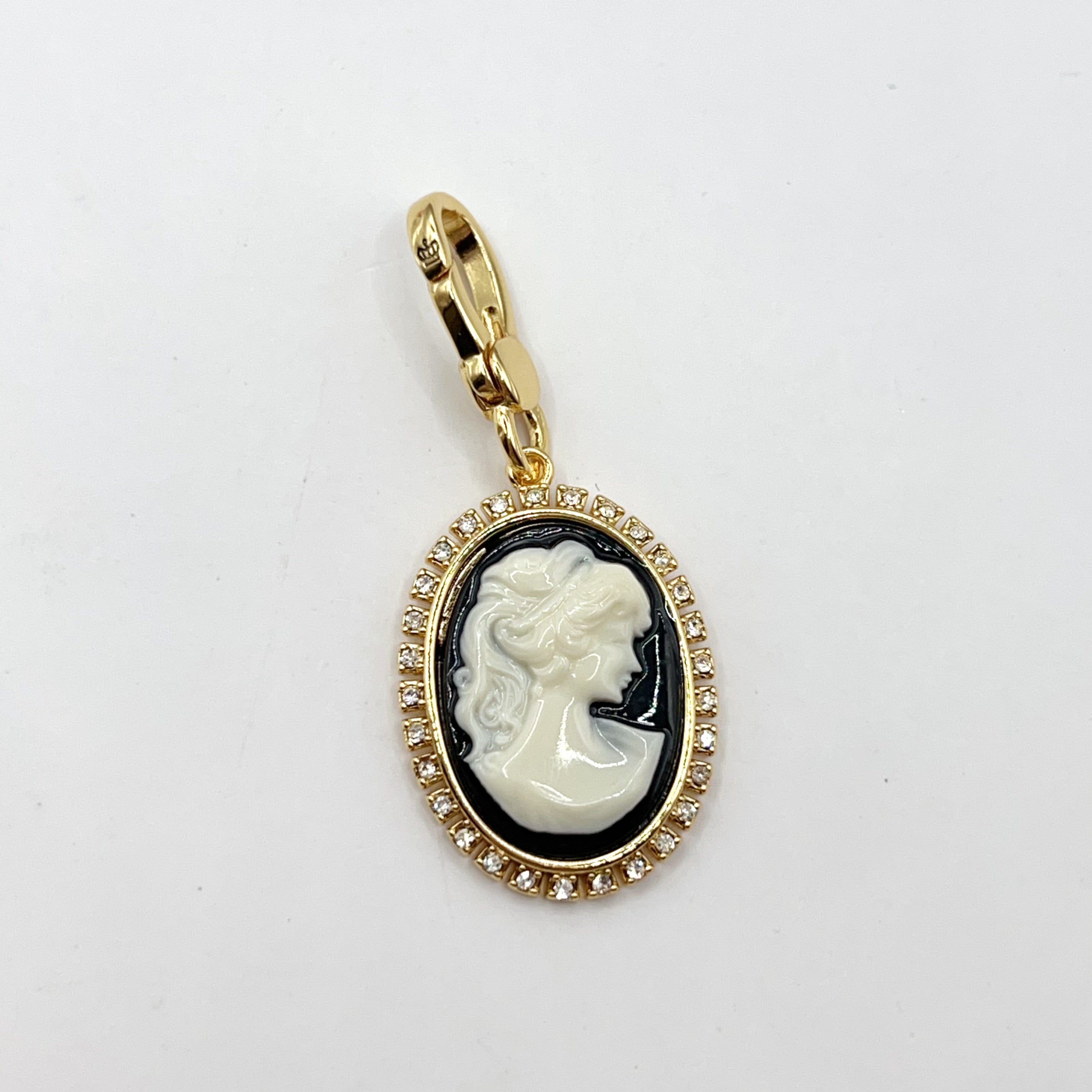 M12-Juicy Couture cameo charm