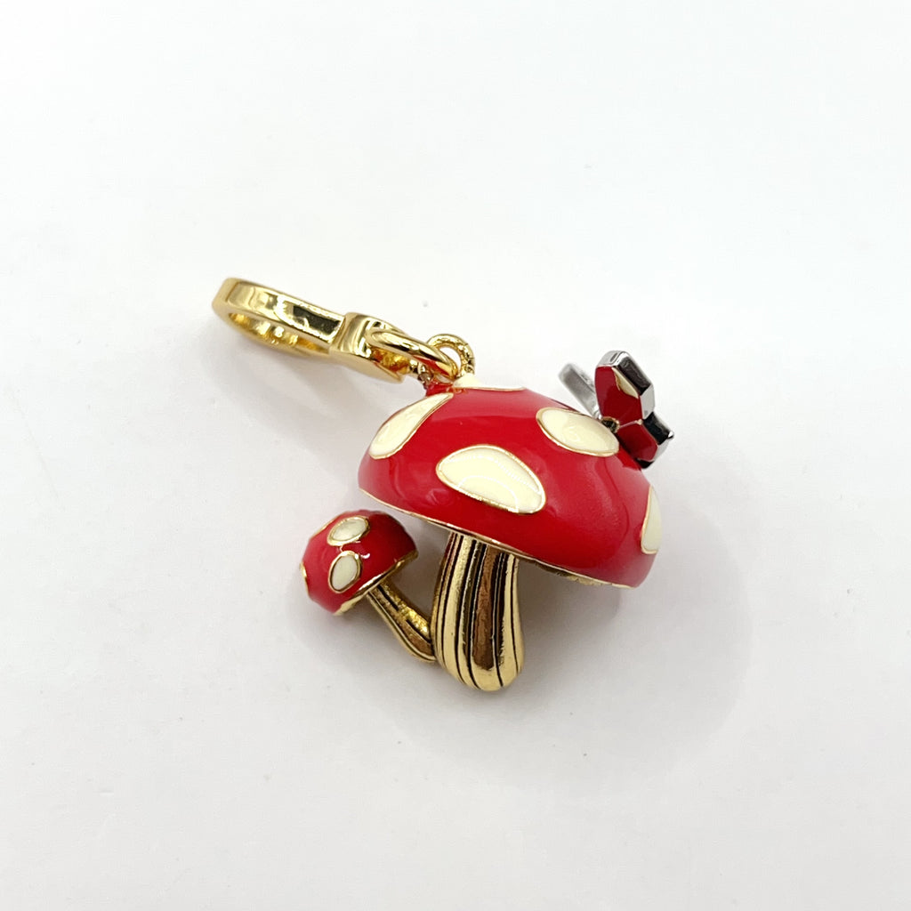 P04-Juicy Couture mushroom charm