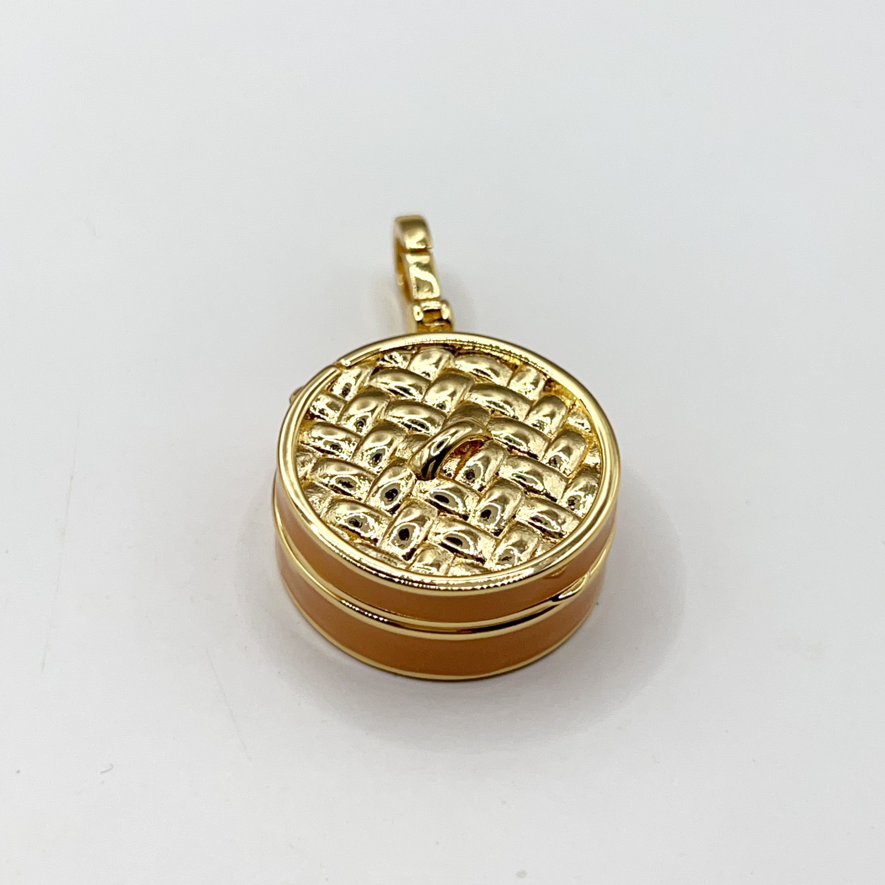 ARI020-ARI Dreams steamed bun charm