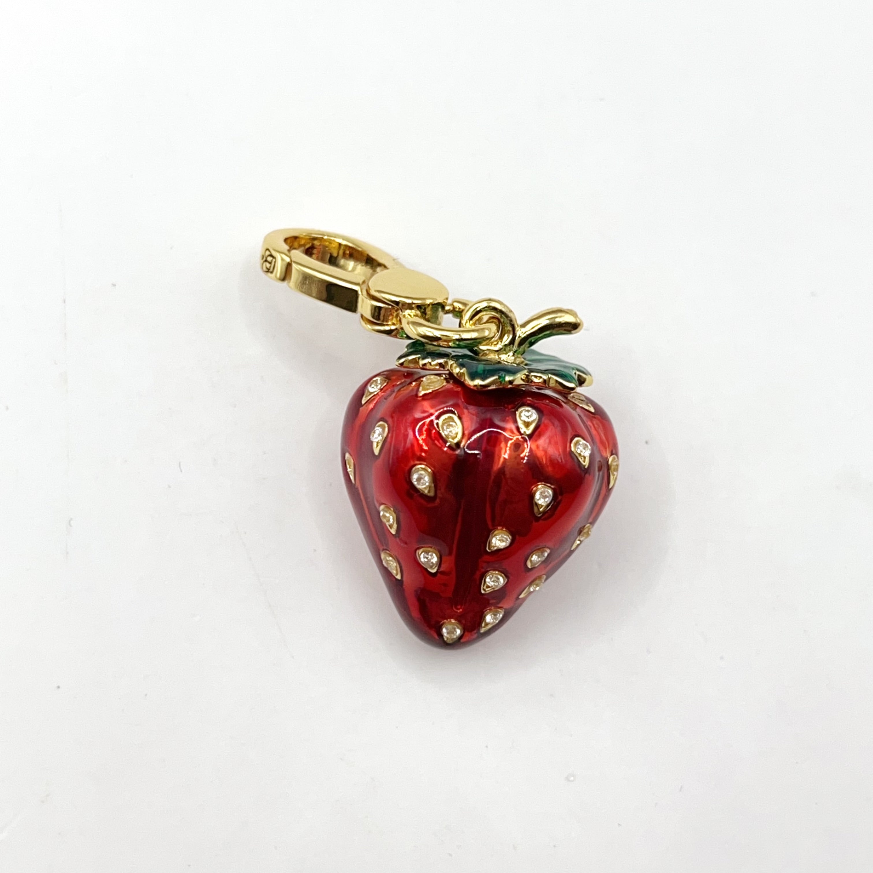 Z02-Juicy Couture strawberry charm