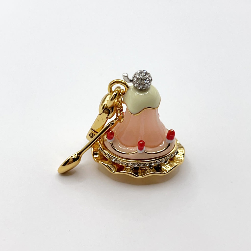 JC604-Juicy Couture dessert with spoon charm
