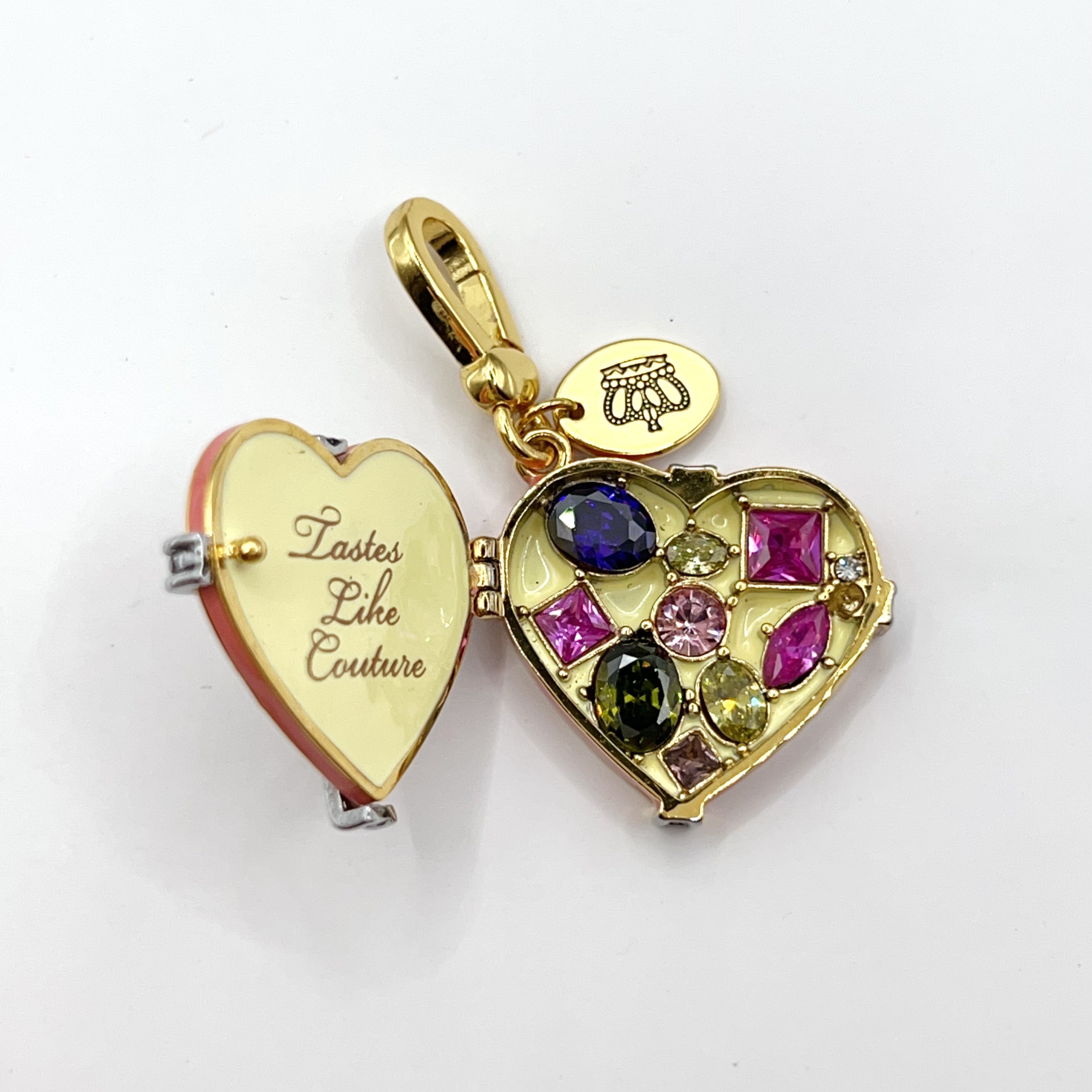 JC528-Juicy Couture heart box charm