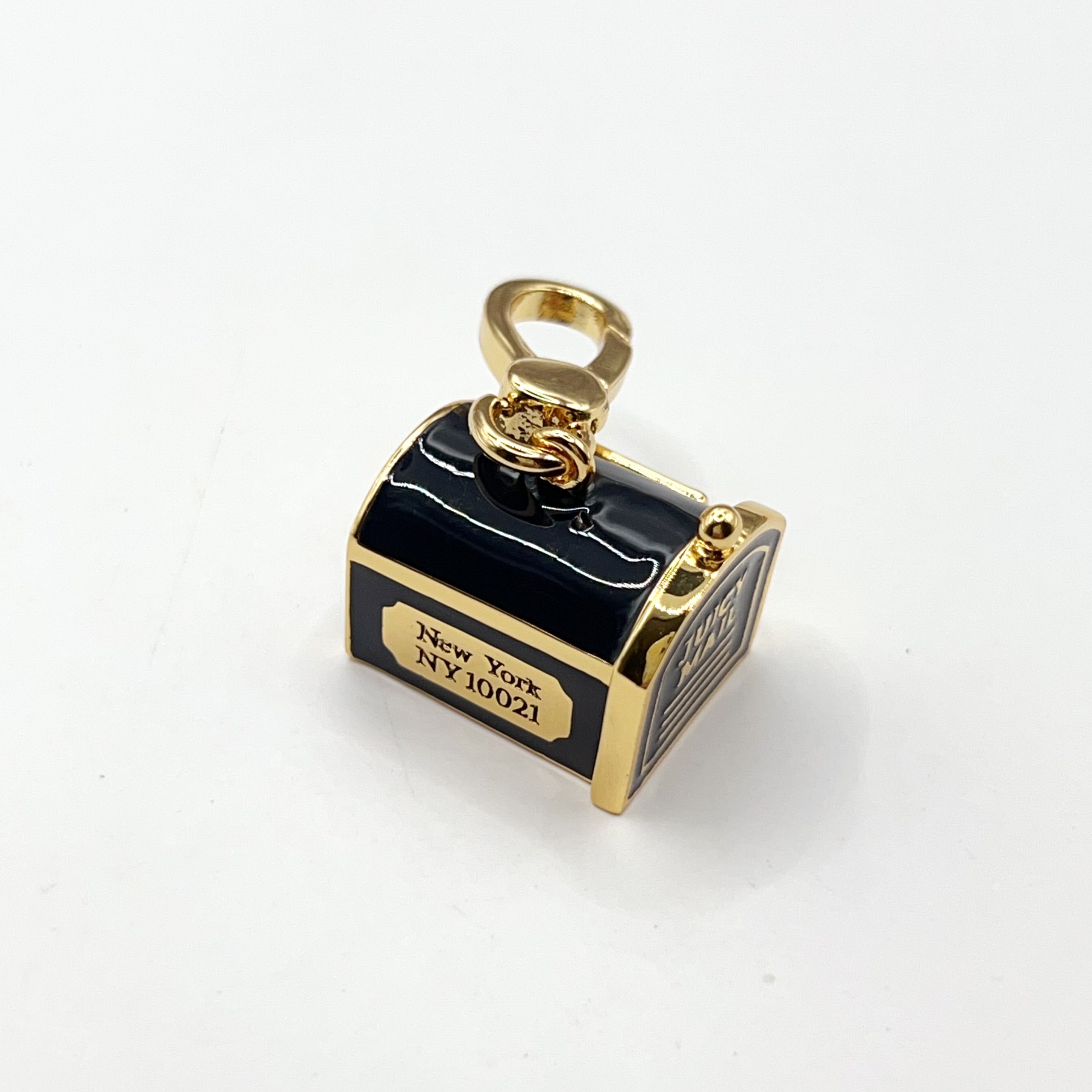 U05-Juicy Couture mailbox charm