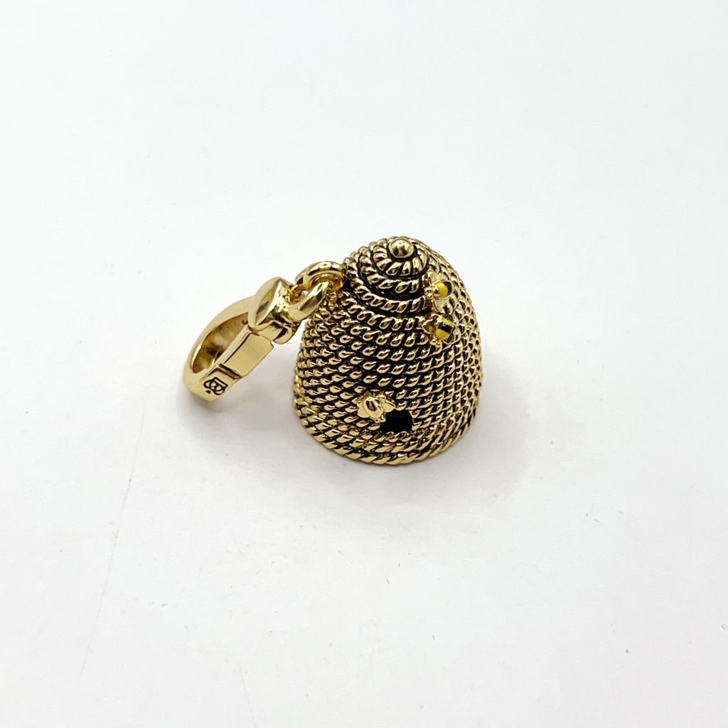 C11-Juicy Couture beehive charm