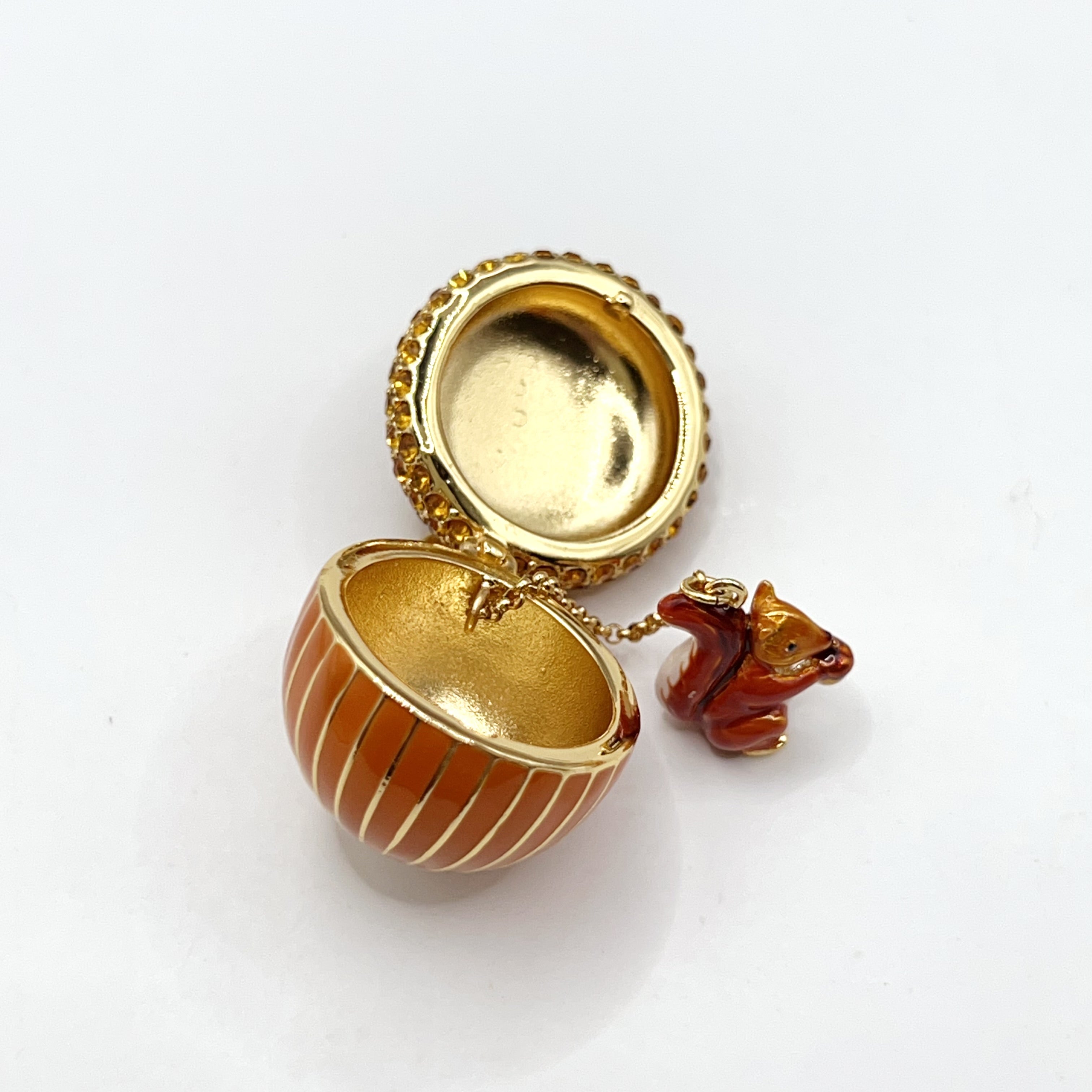 ARI018-ARI Dreams acorn and squirrel charm