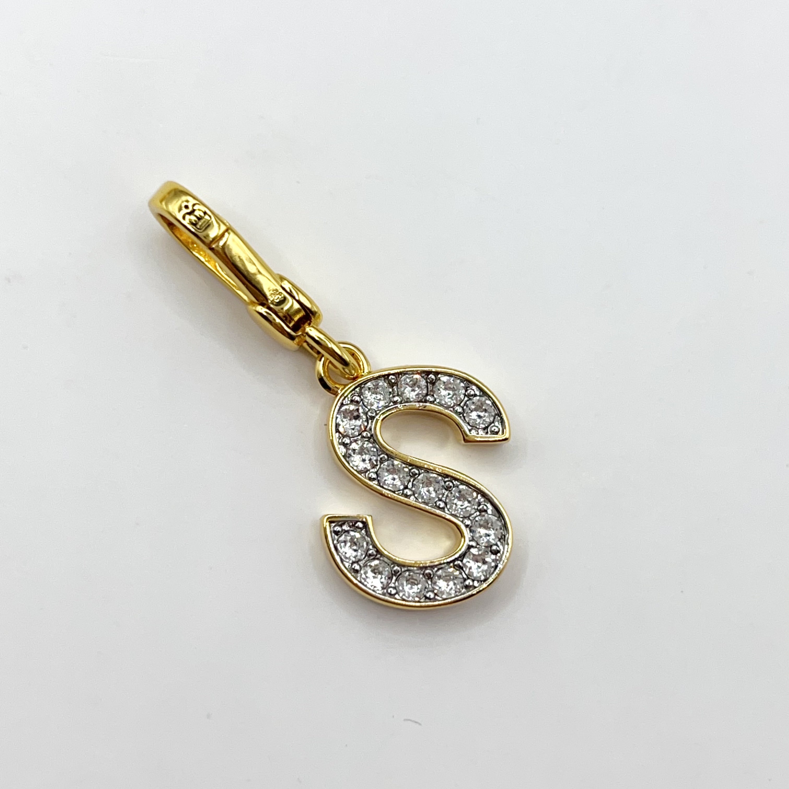 JC667-Juicy Couture letter S charm