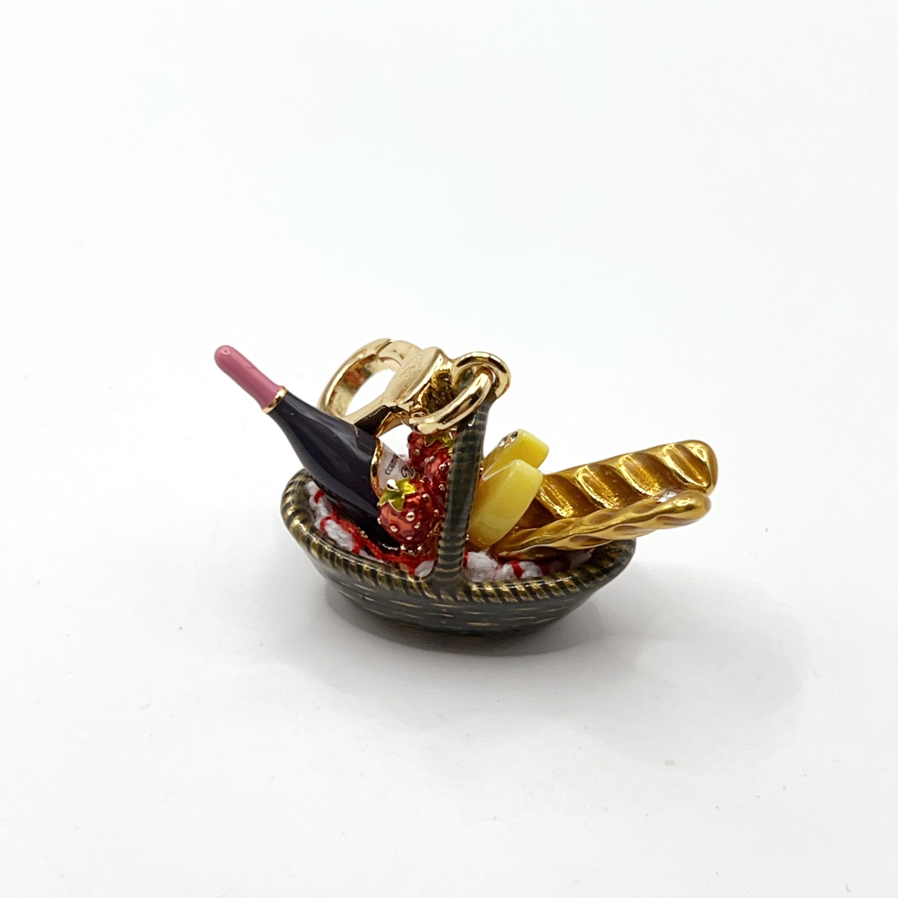 Z06-Juicy Couture picnic basket charm