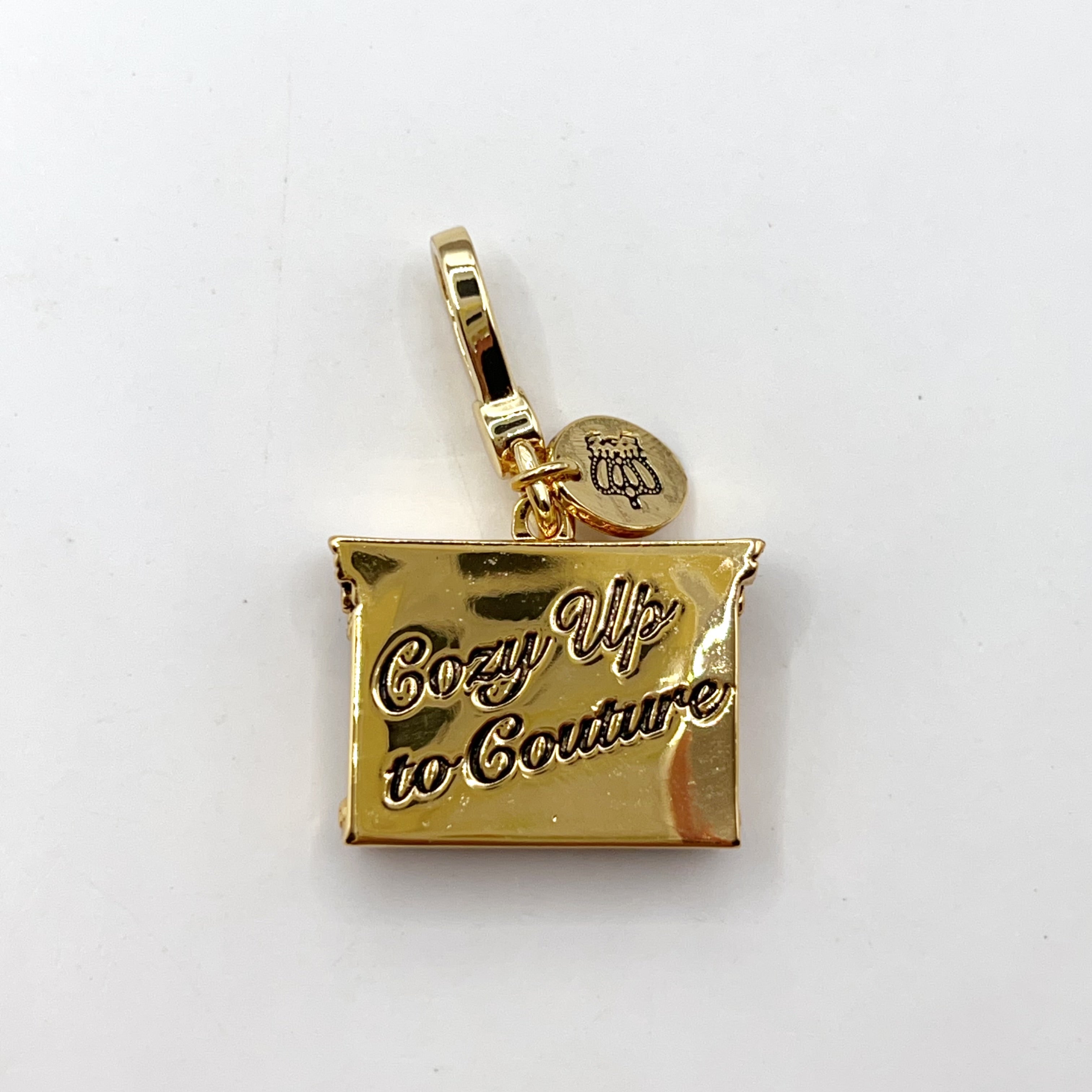 L08-Juicy Couture fireplace charm
