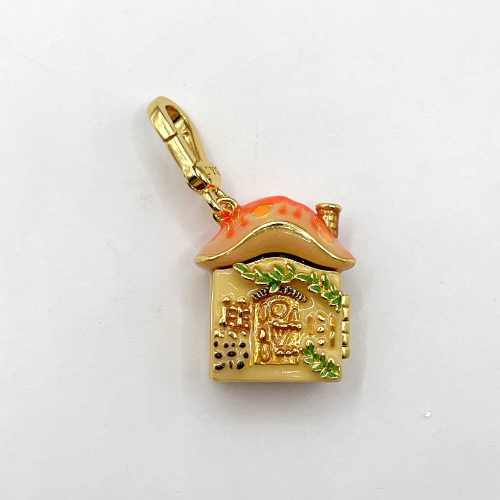 ARI003-ARI Dreams mushroom house charm