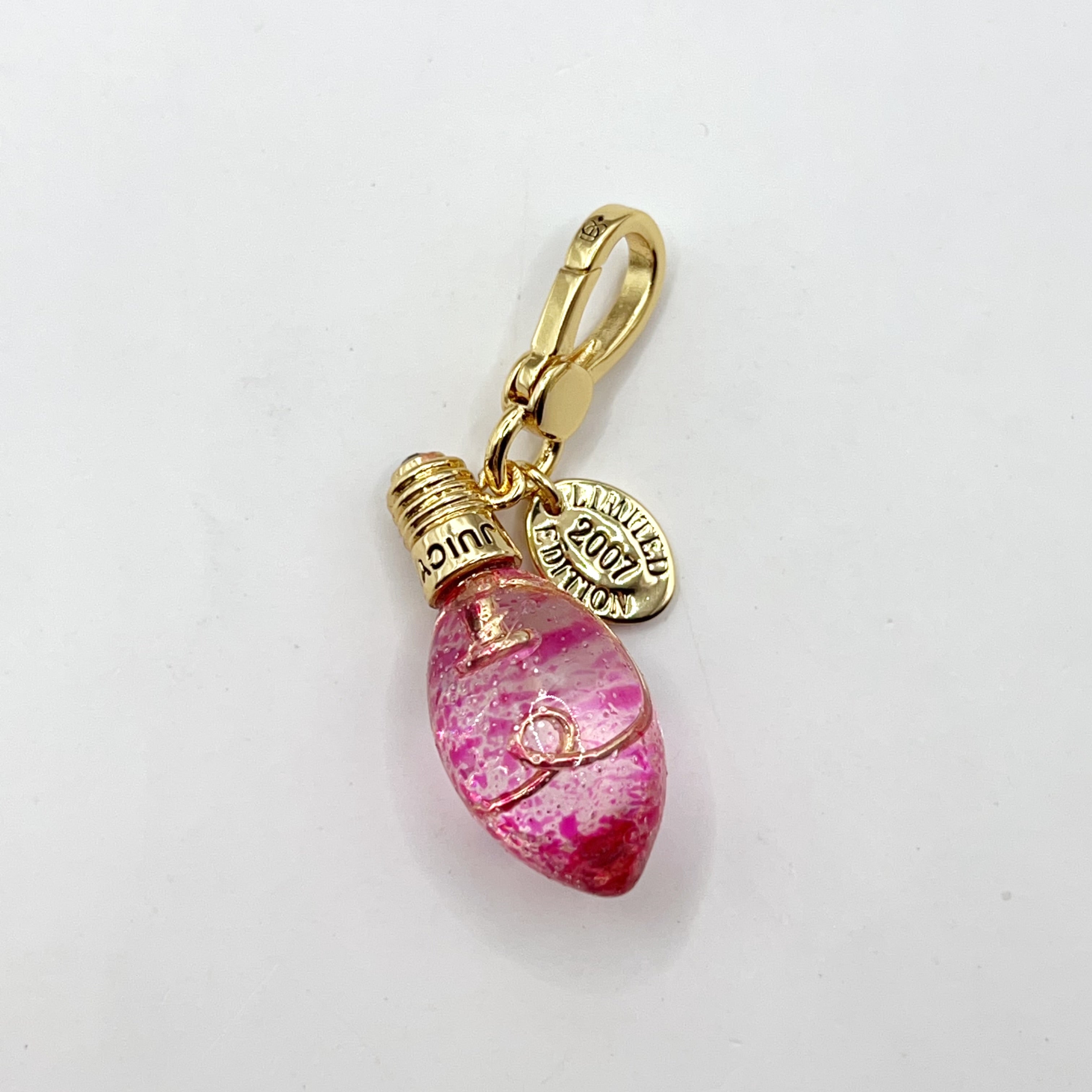 Q02-Juicy Couture lightbulb charm