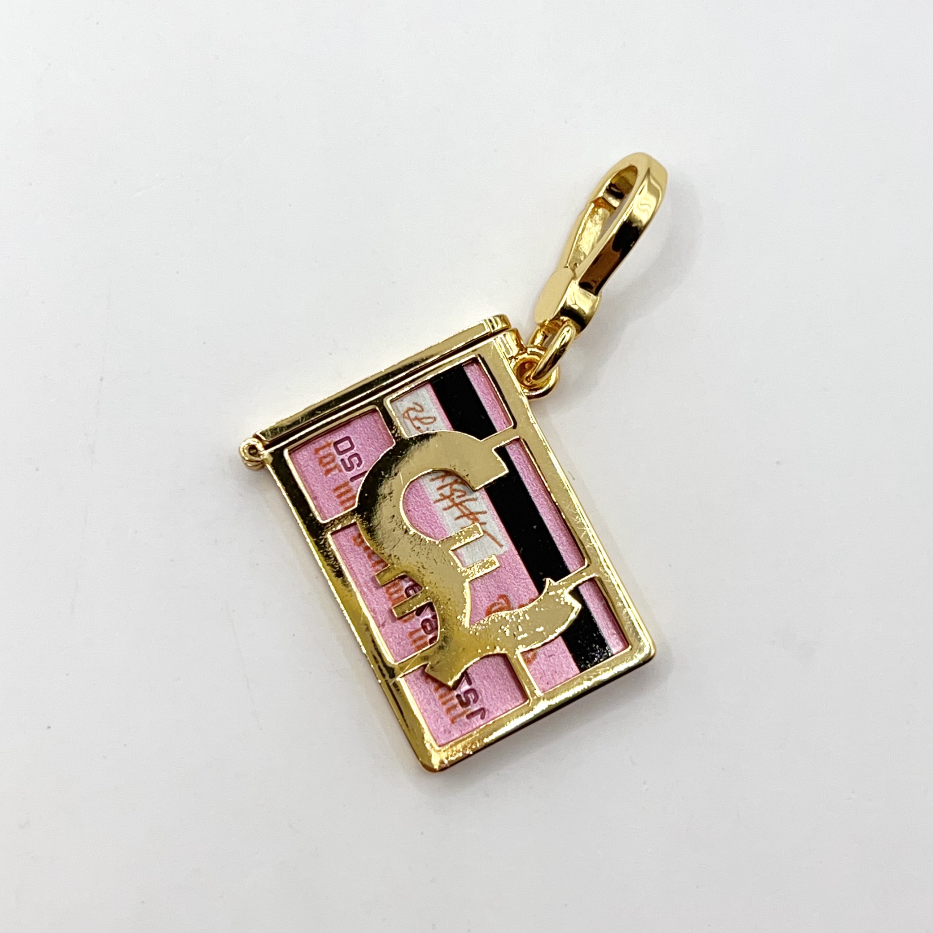 O08-Juicy Couture credit card case charm