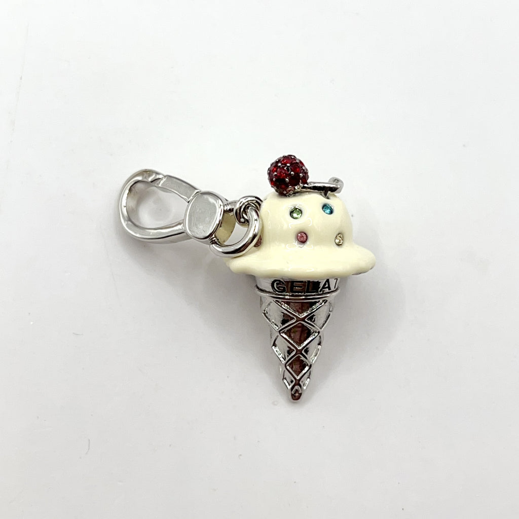 S05-Juicy Couture ice cream charm