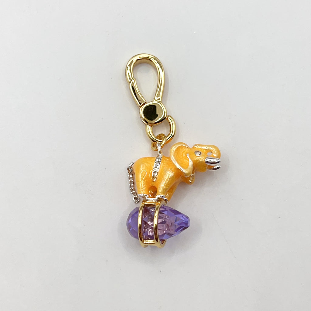 T08-Juicy Couture elephant with crystal charm