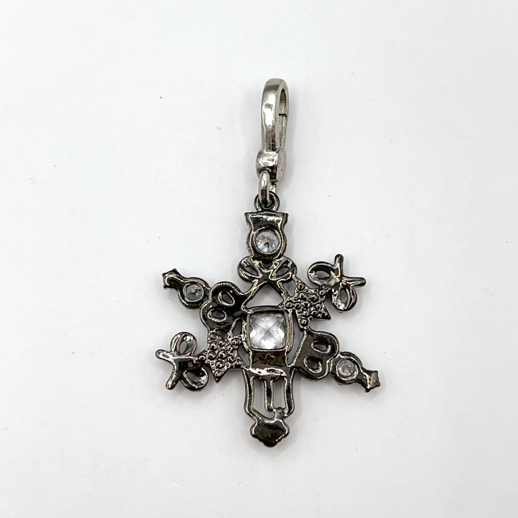 JC638-Juicy Couture snowflake charm (vintage)