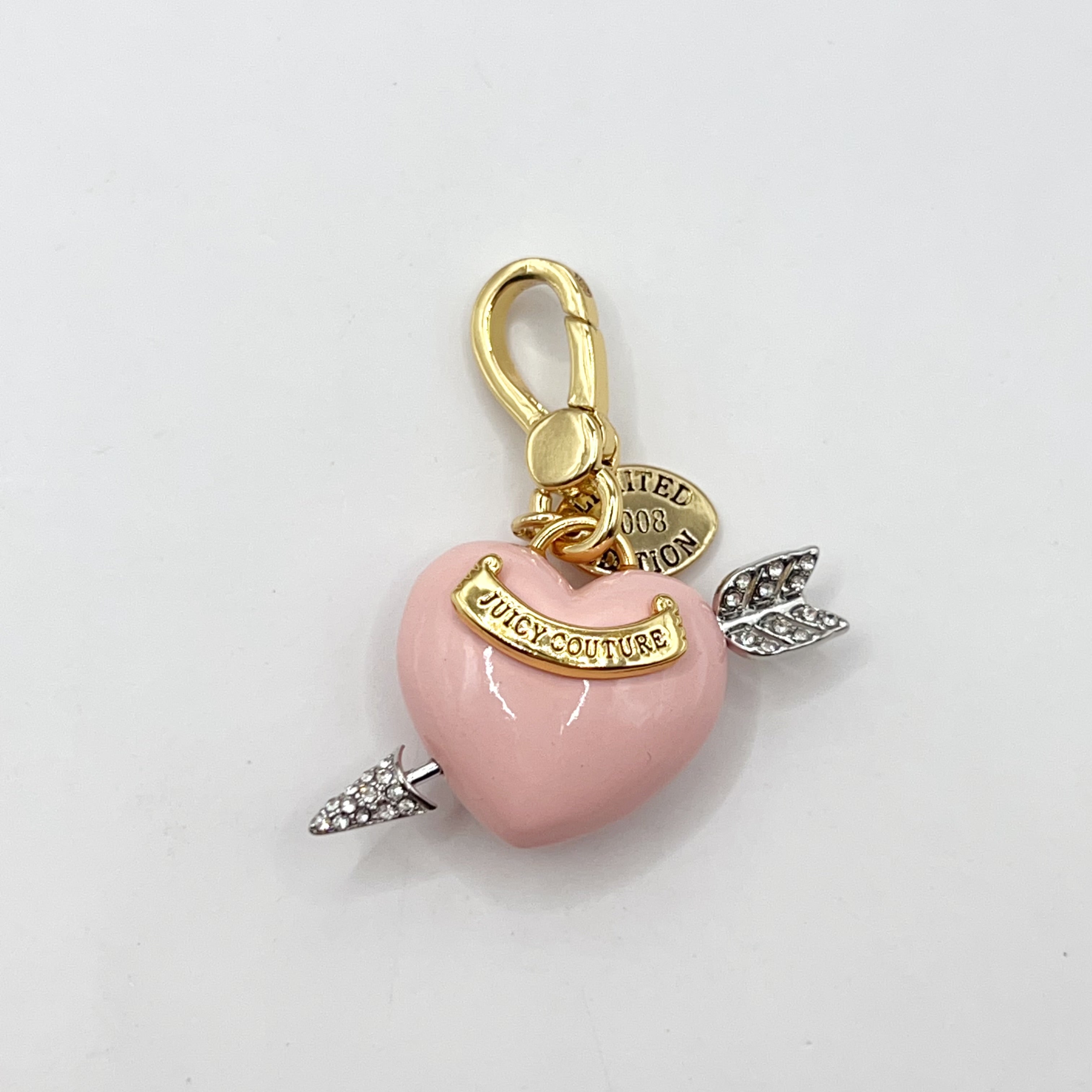 B09-Juicy Couture pink heart with arrow charm