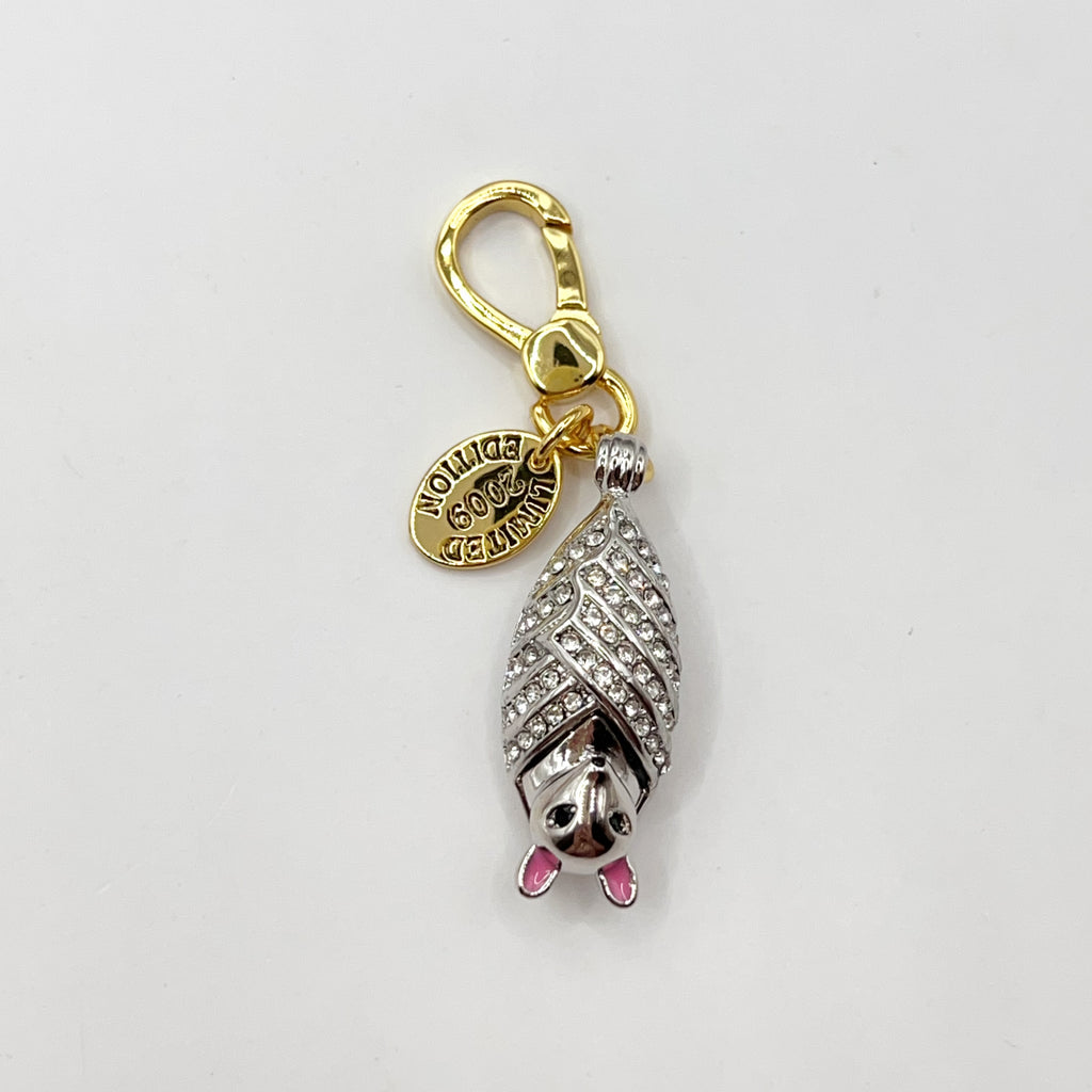 X11-Juicy Couture bat charm