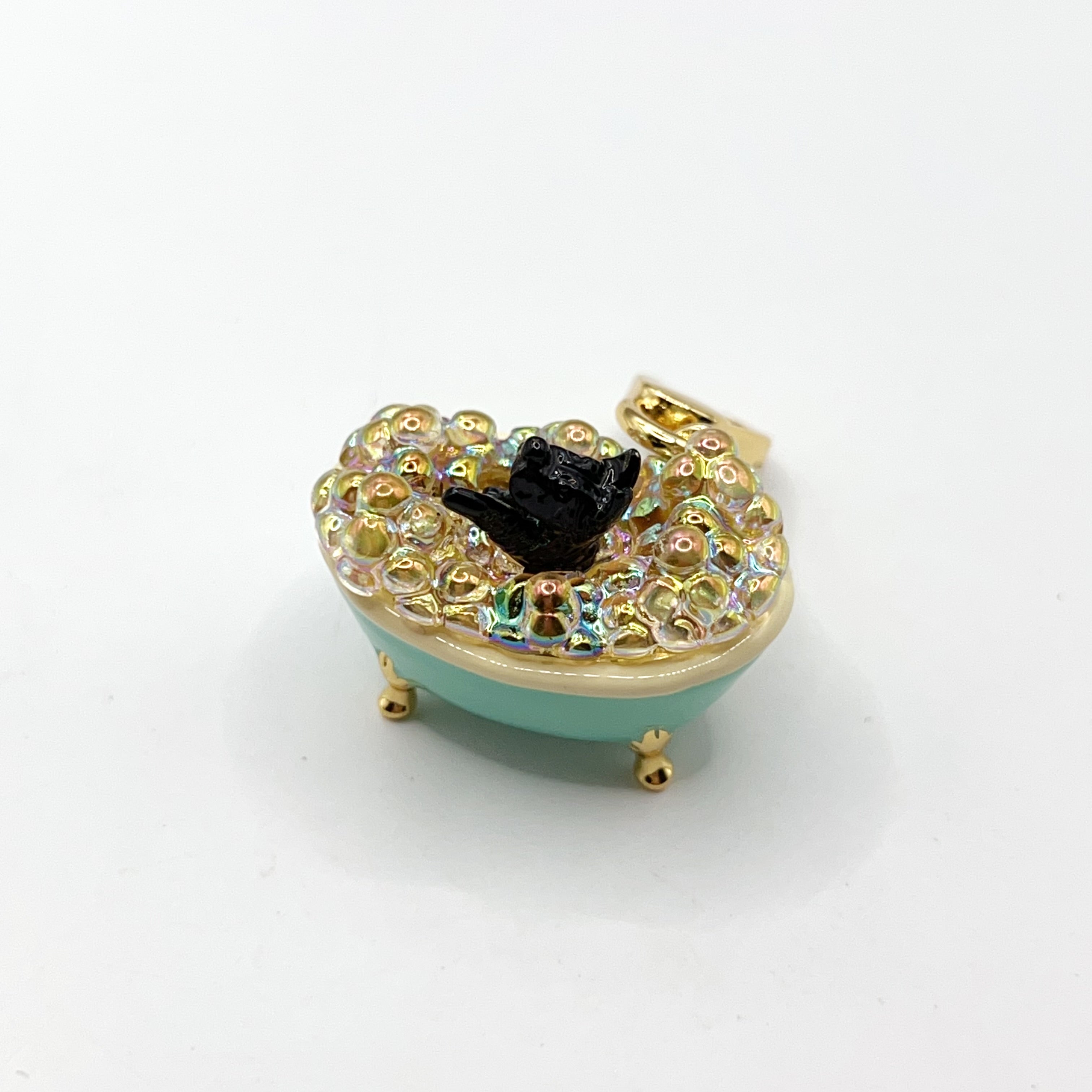 J06-Juicy Couture Yorkie in bathtub charm