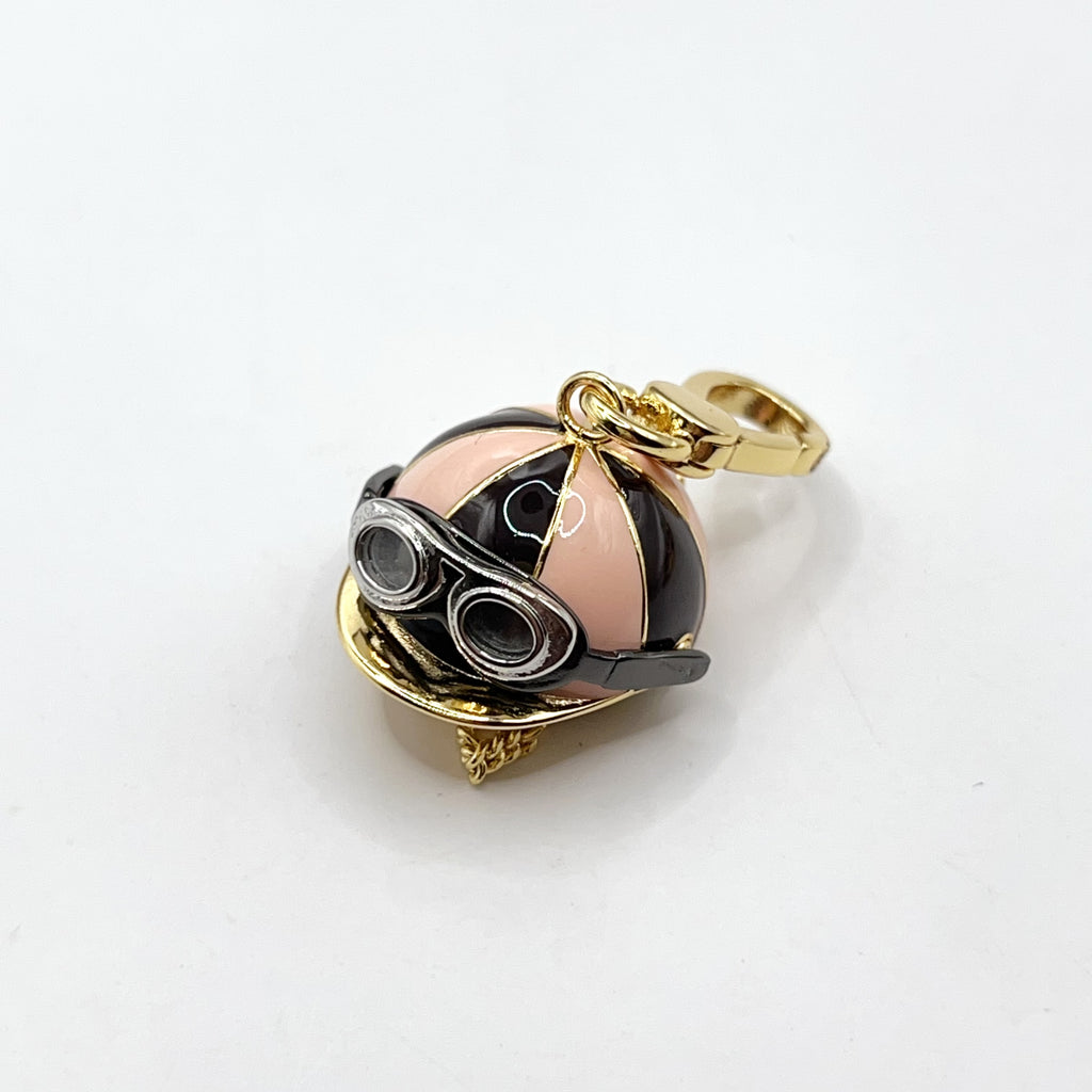 Q04-Juicy Couture jockey helmet charm