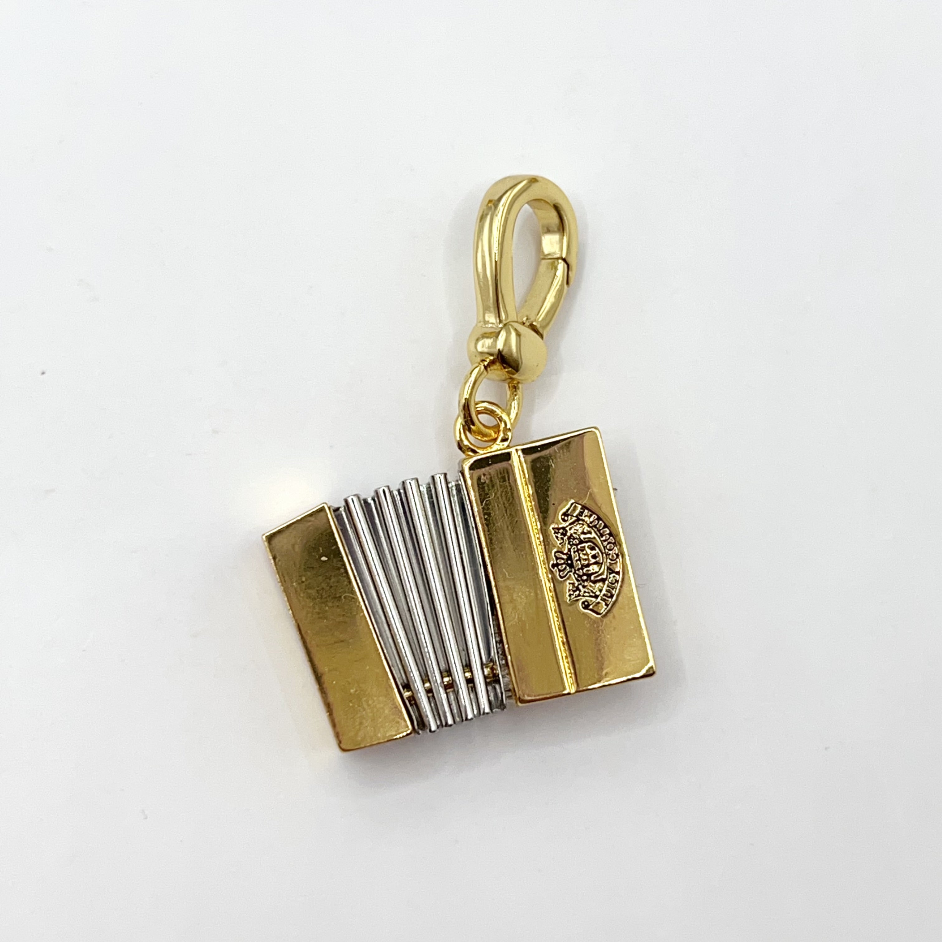 JC047-Juicy Couture accordion charm