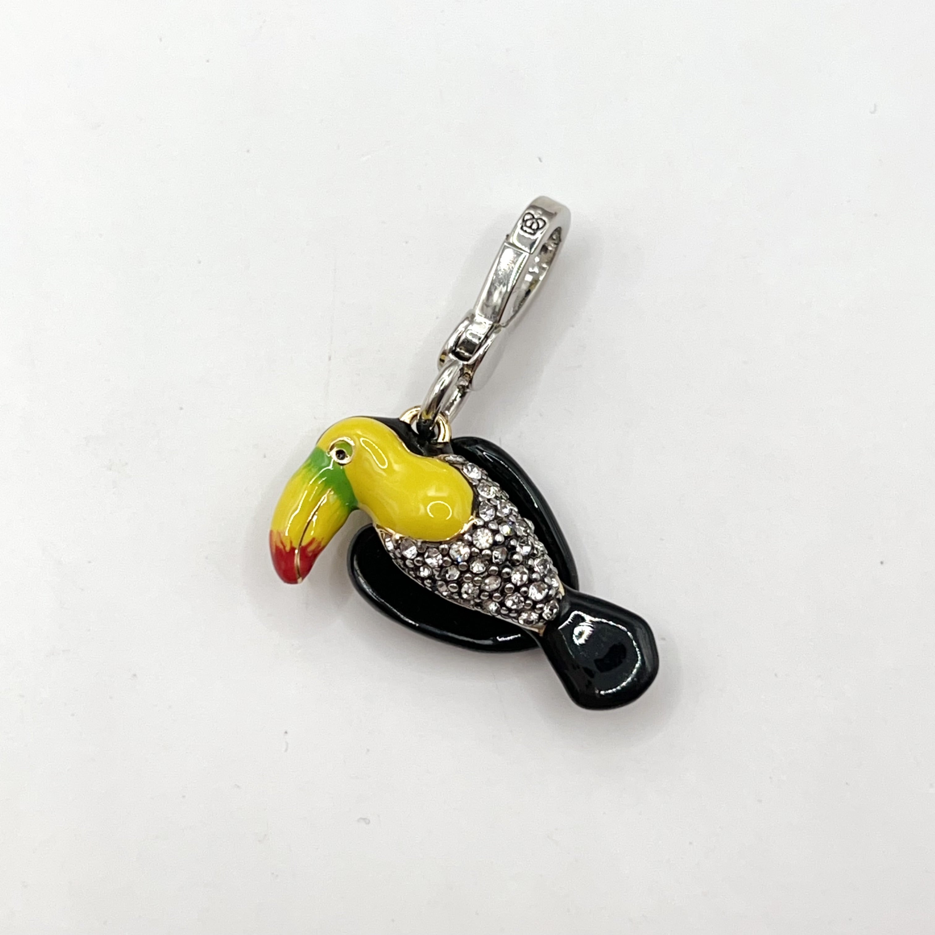H06-Juicy Couture toucan charm