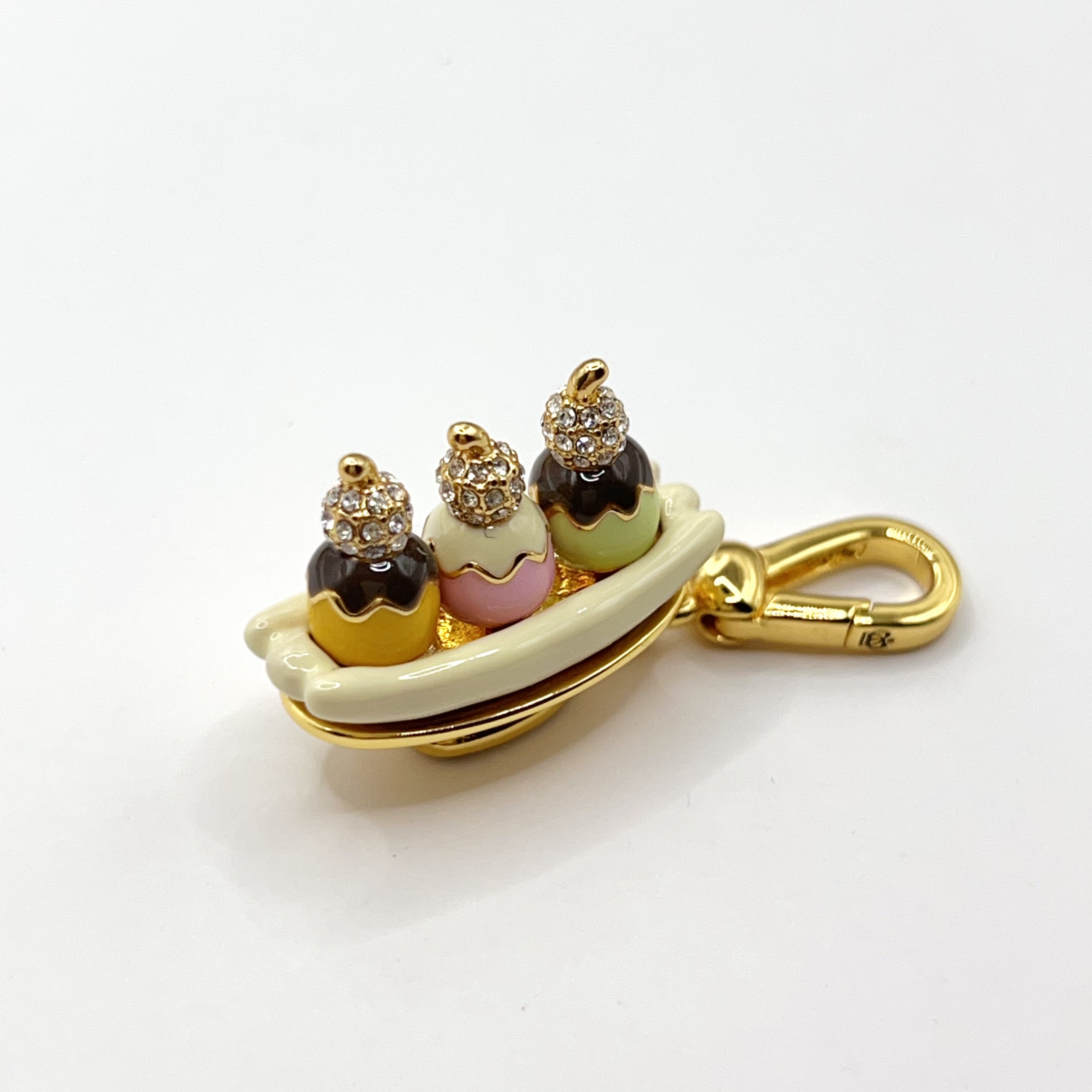 JC592-Juicy Couture banana split charm