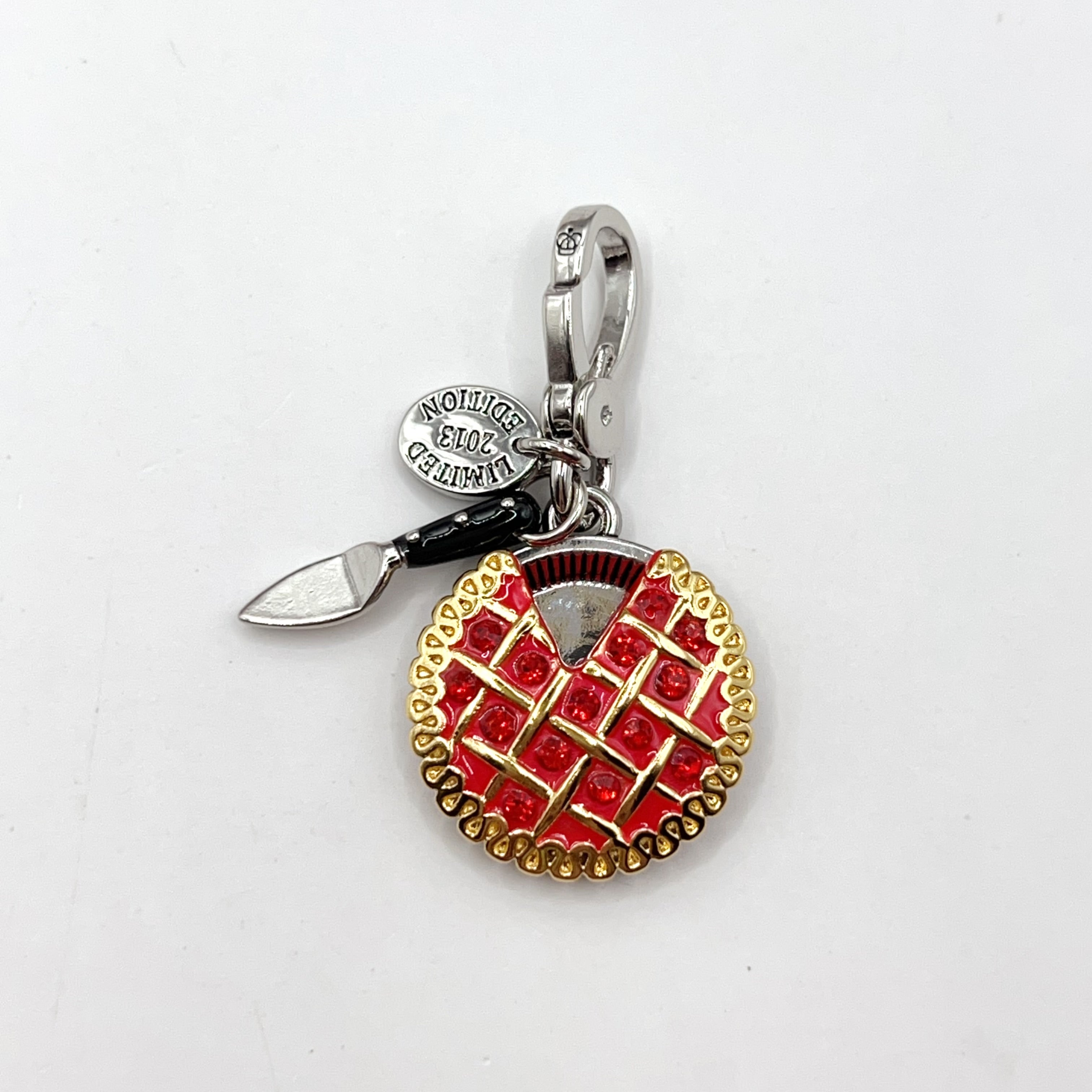 U09-Juicy Couture cherry pie charm