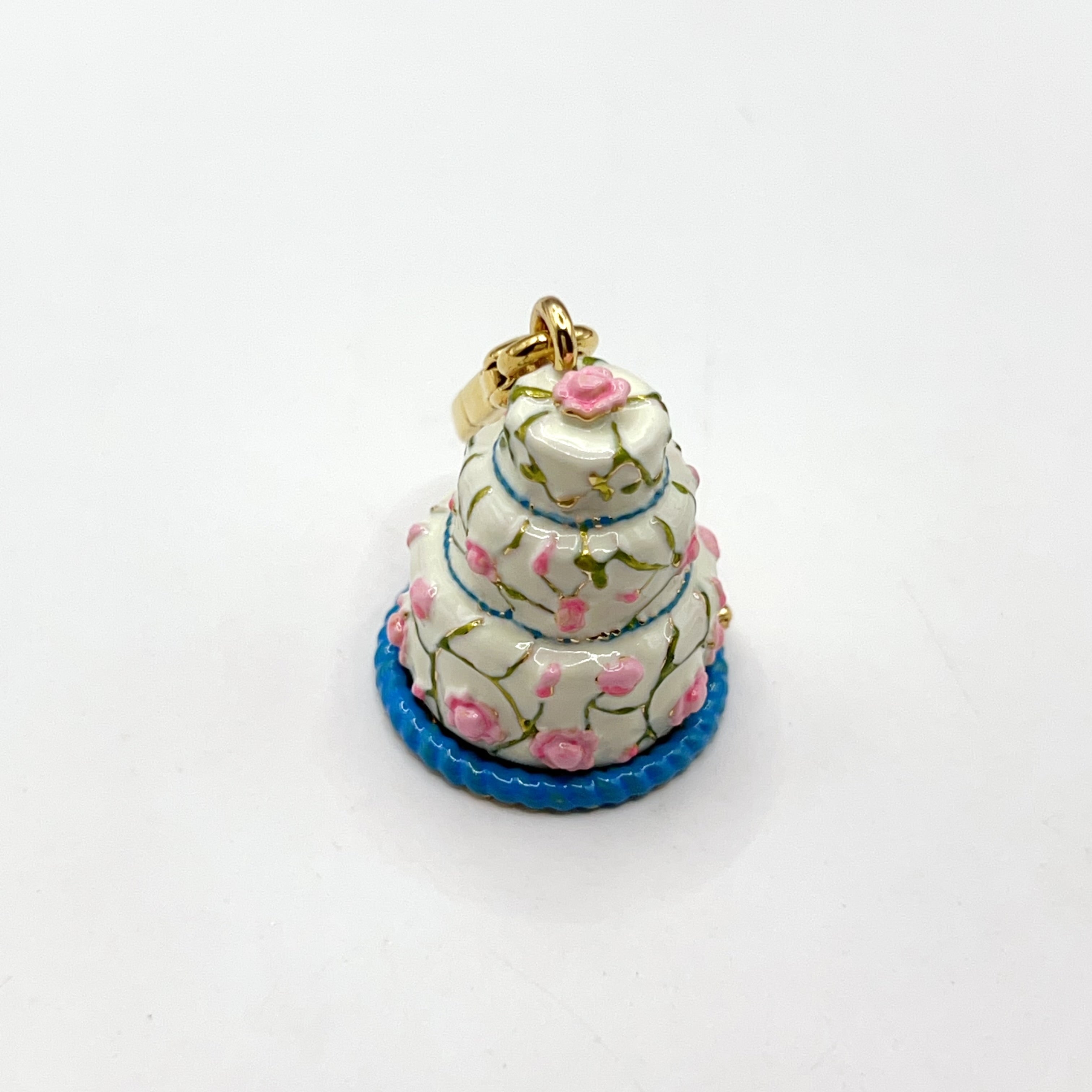 ARI008-ARI Dreams wedding cake charm