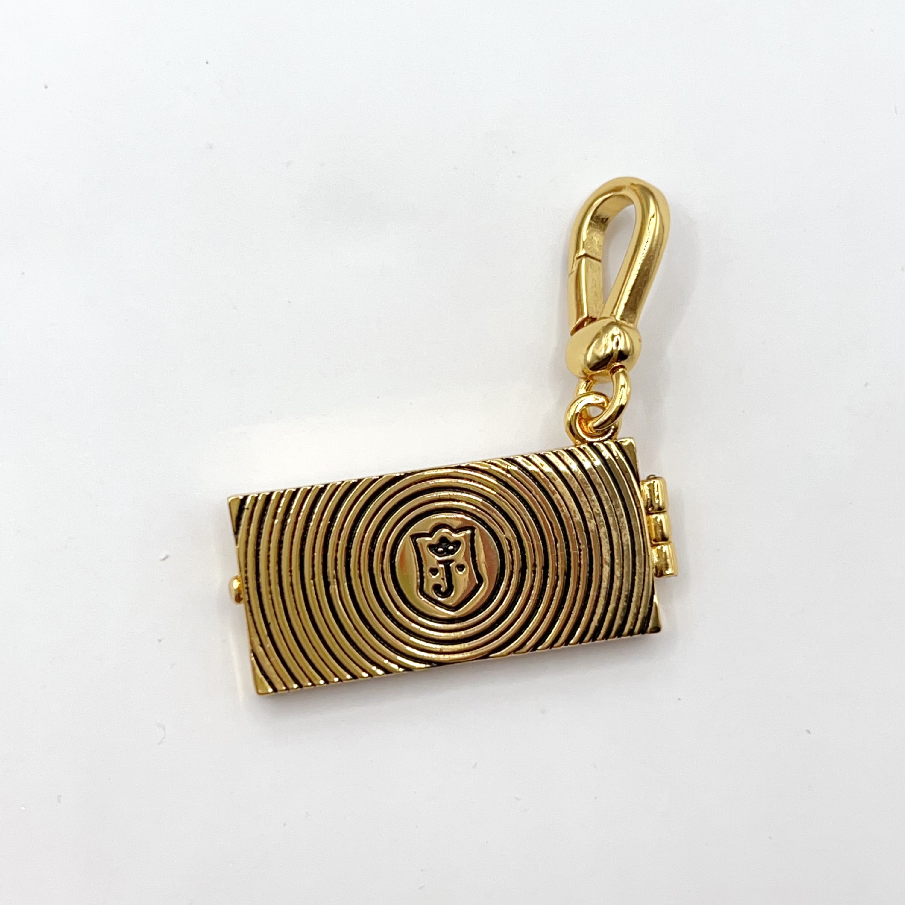 JC560-Juicy Couture cheque book charm