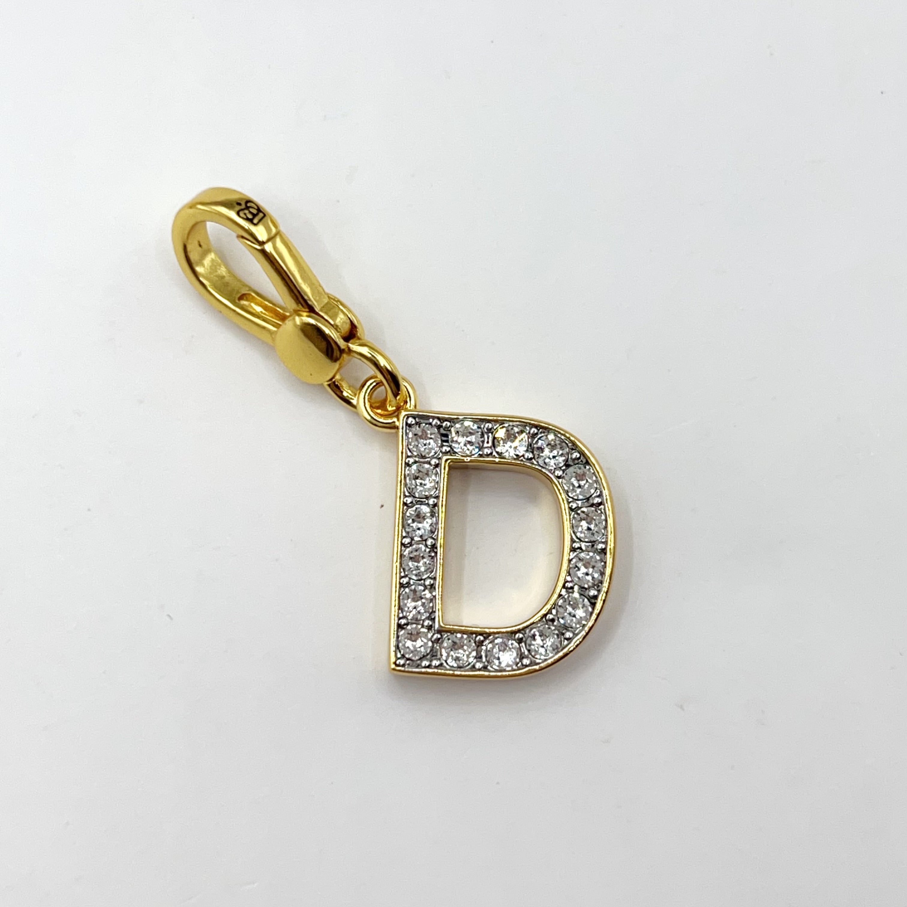 JC658-Juicy Couture letter D charm