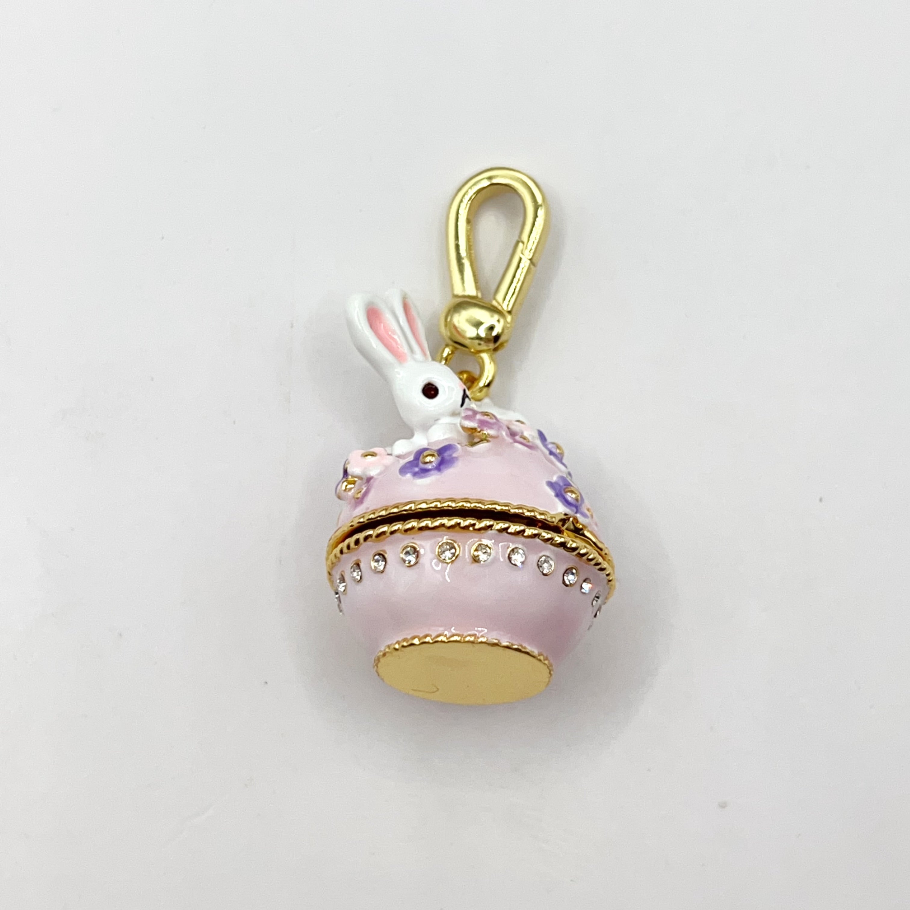 ARI002-ARI Dreams bunny with purple flowers charm