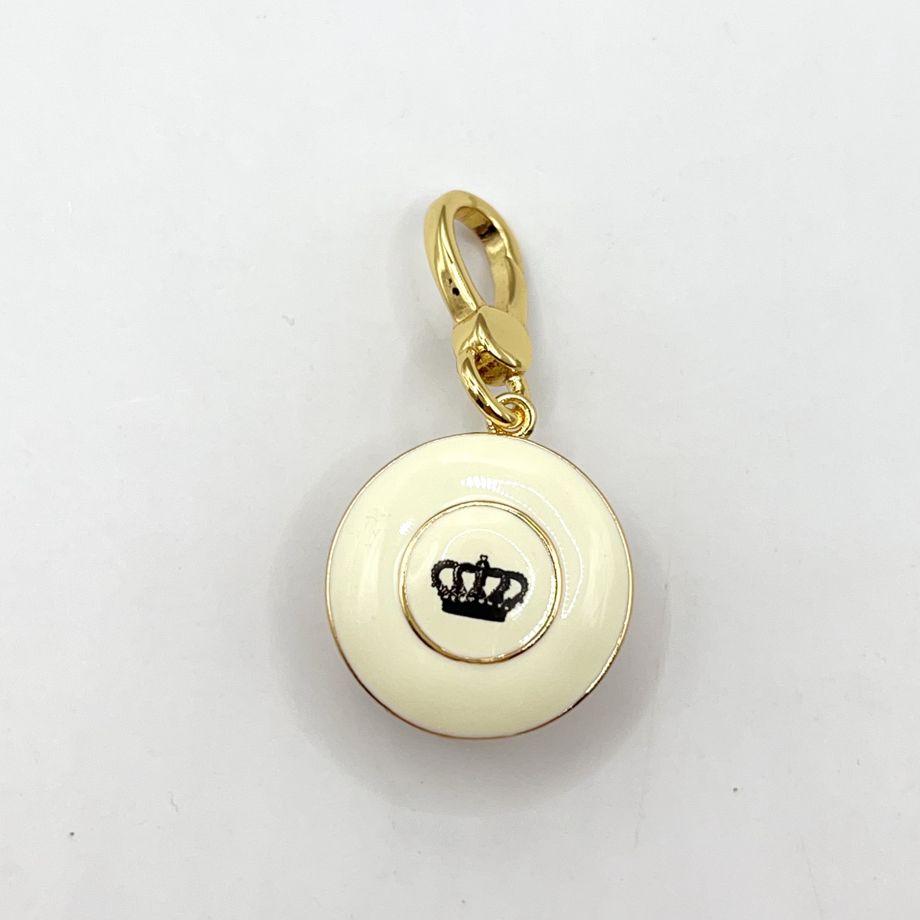 N09-Juicy Couture pancake charm