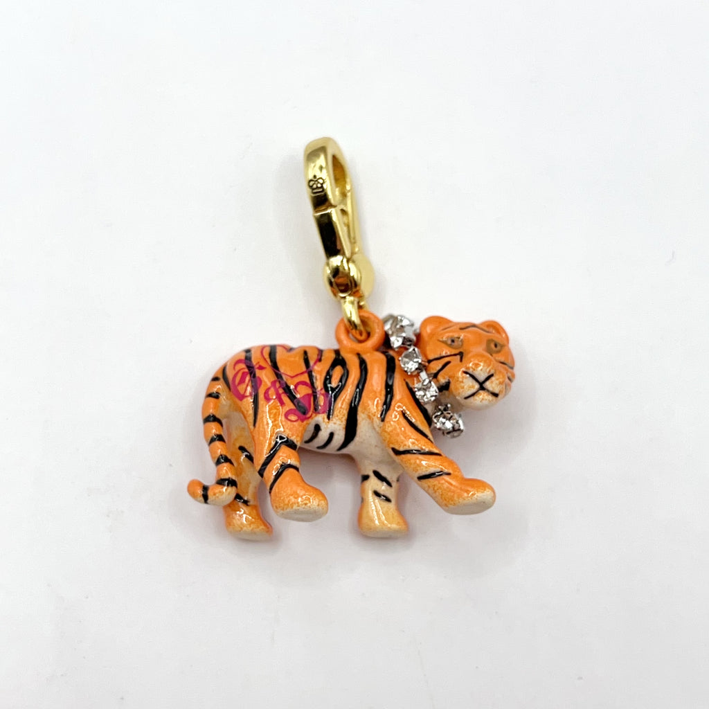 A04-Juicy Couture tiger charm